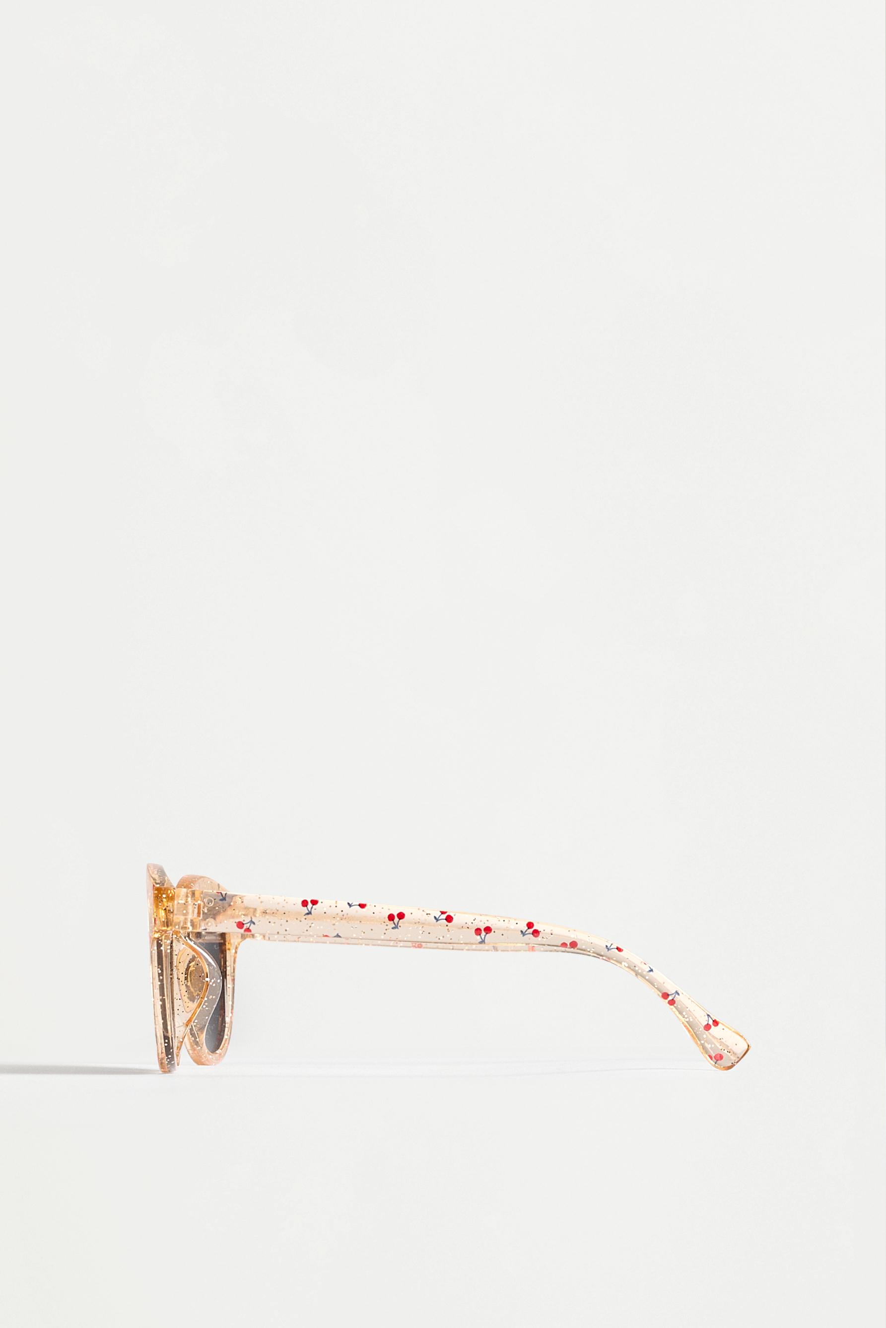 Transparent cherry glasses — SKY BLUE