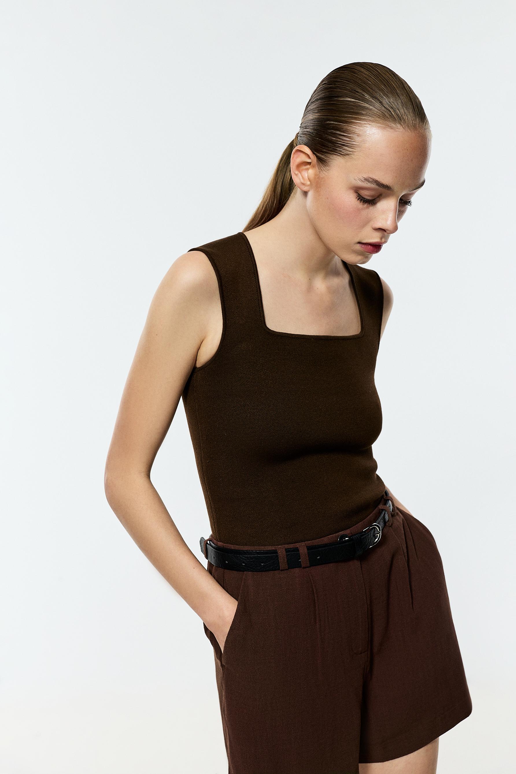 Basic knit top — CHOCOLATE