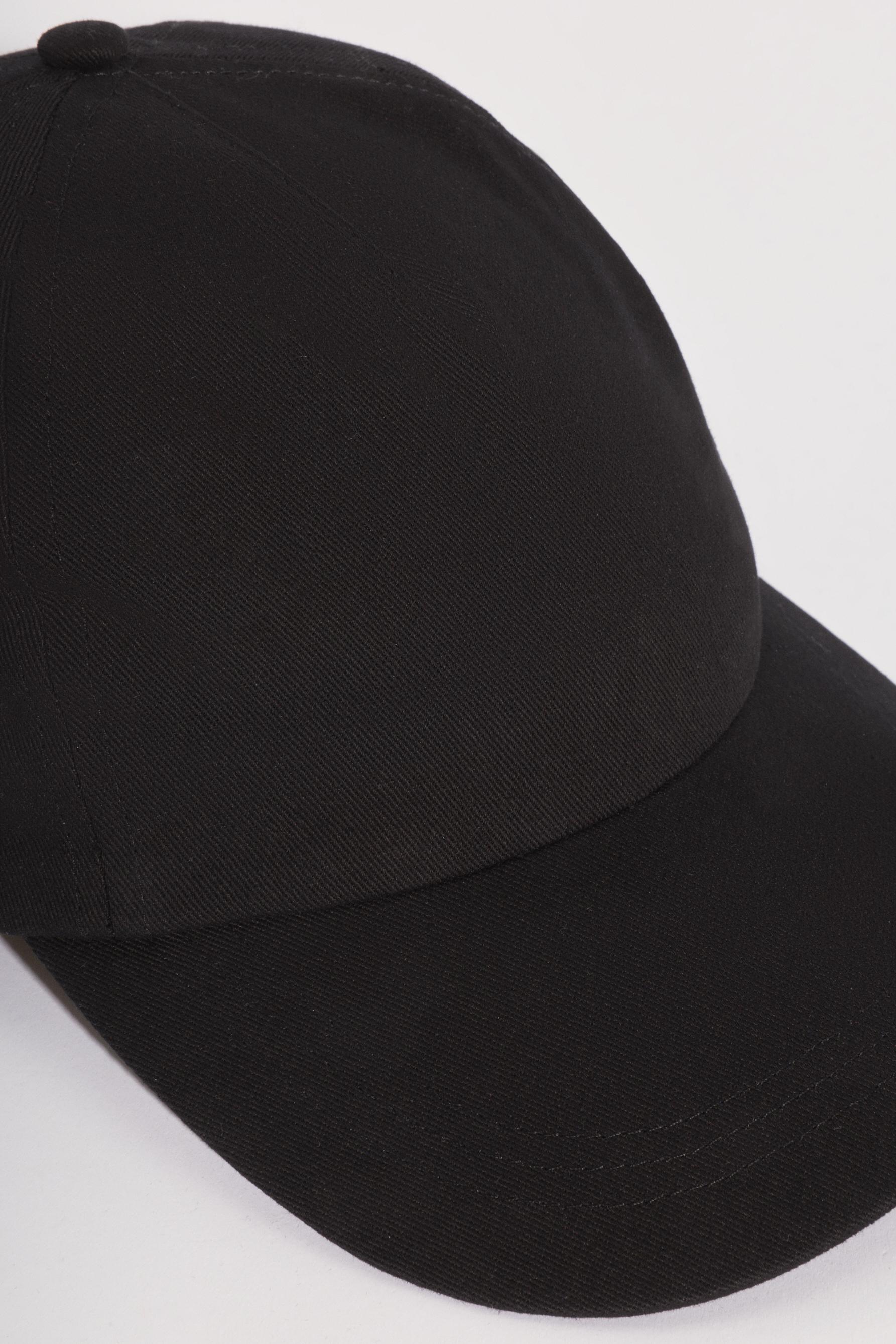 Basic cap — BLACK