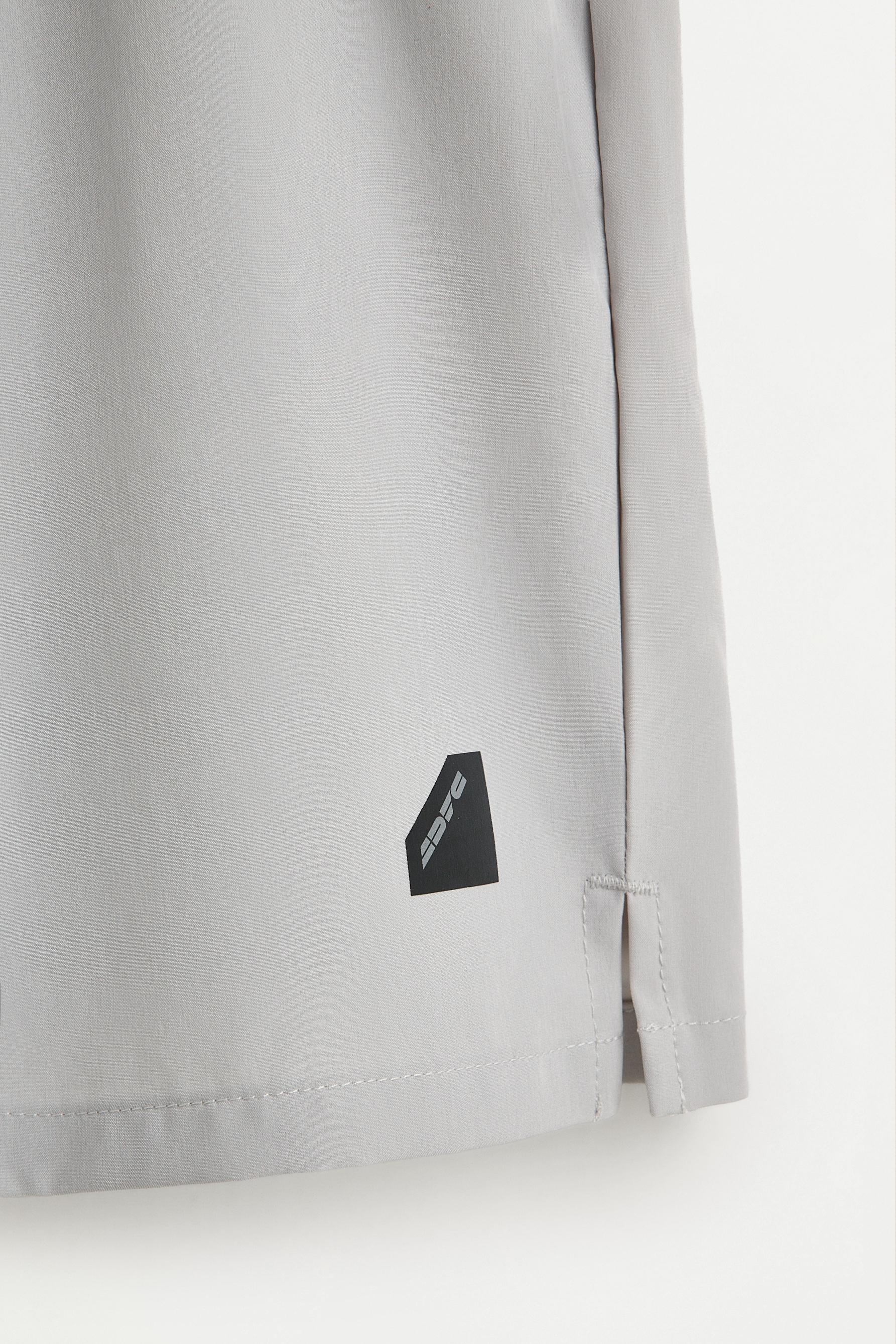 Training Bermuda shorts — HIELO