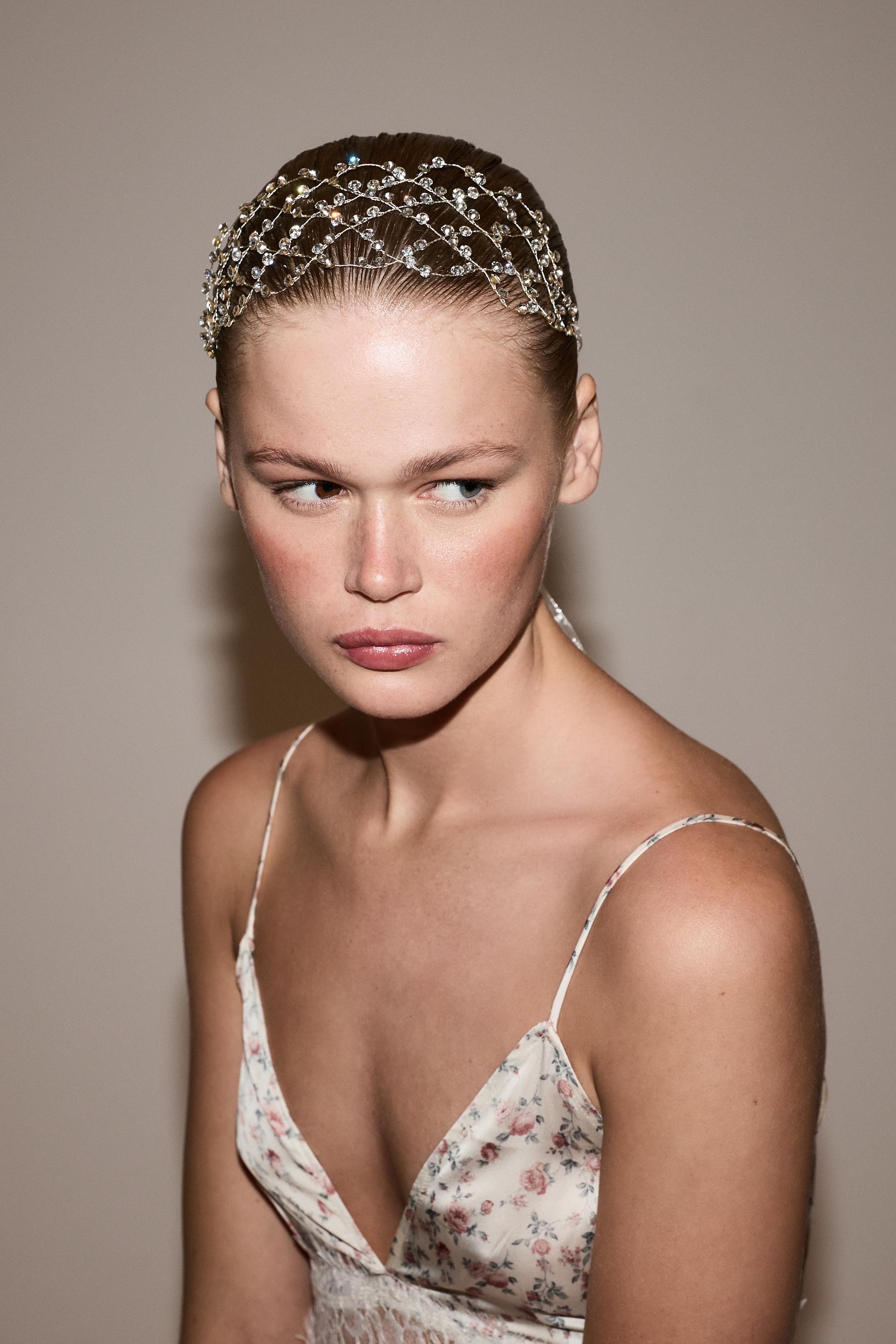 Rhinestone headband — SILVER