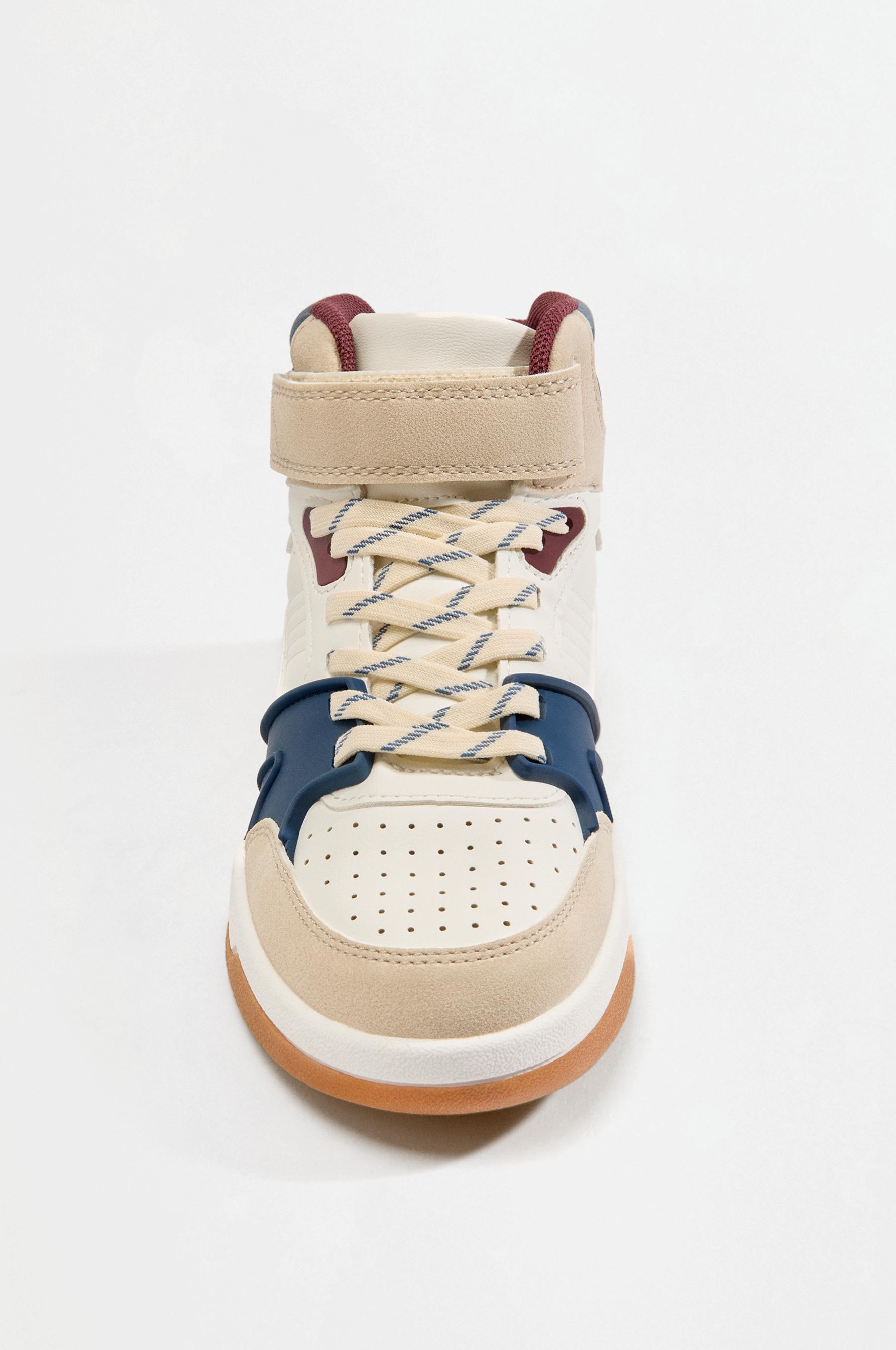 Basketball Sneaker — WHITE