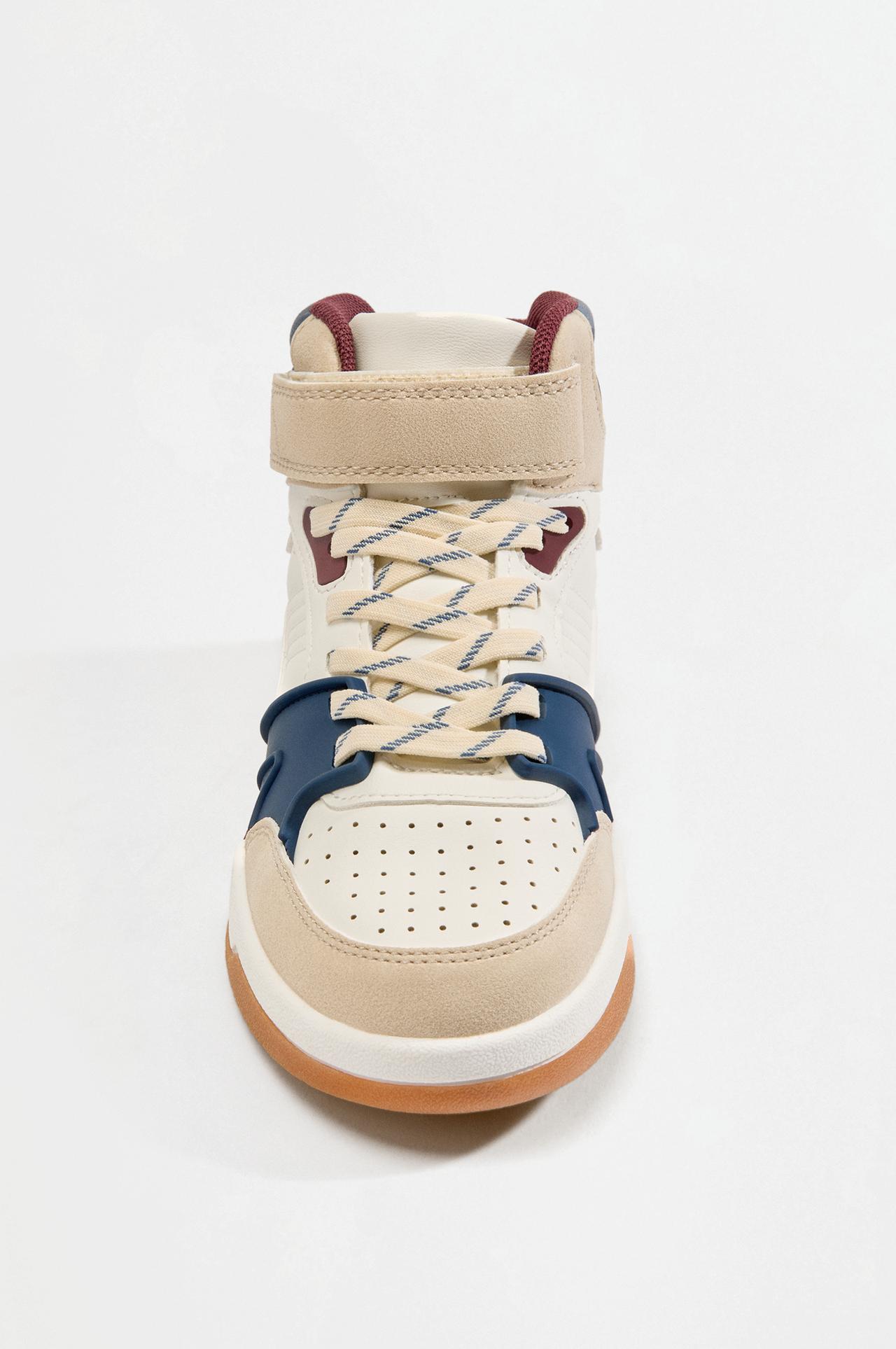 Basketball Sneaker — WHITE