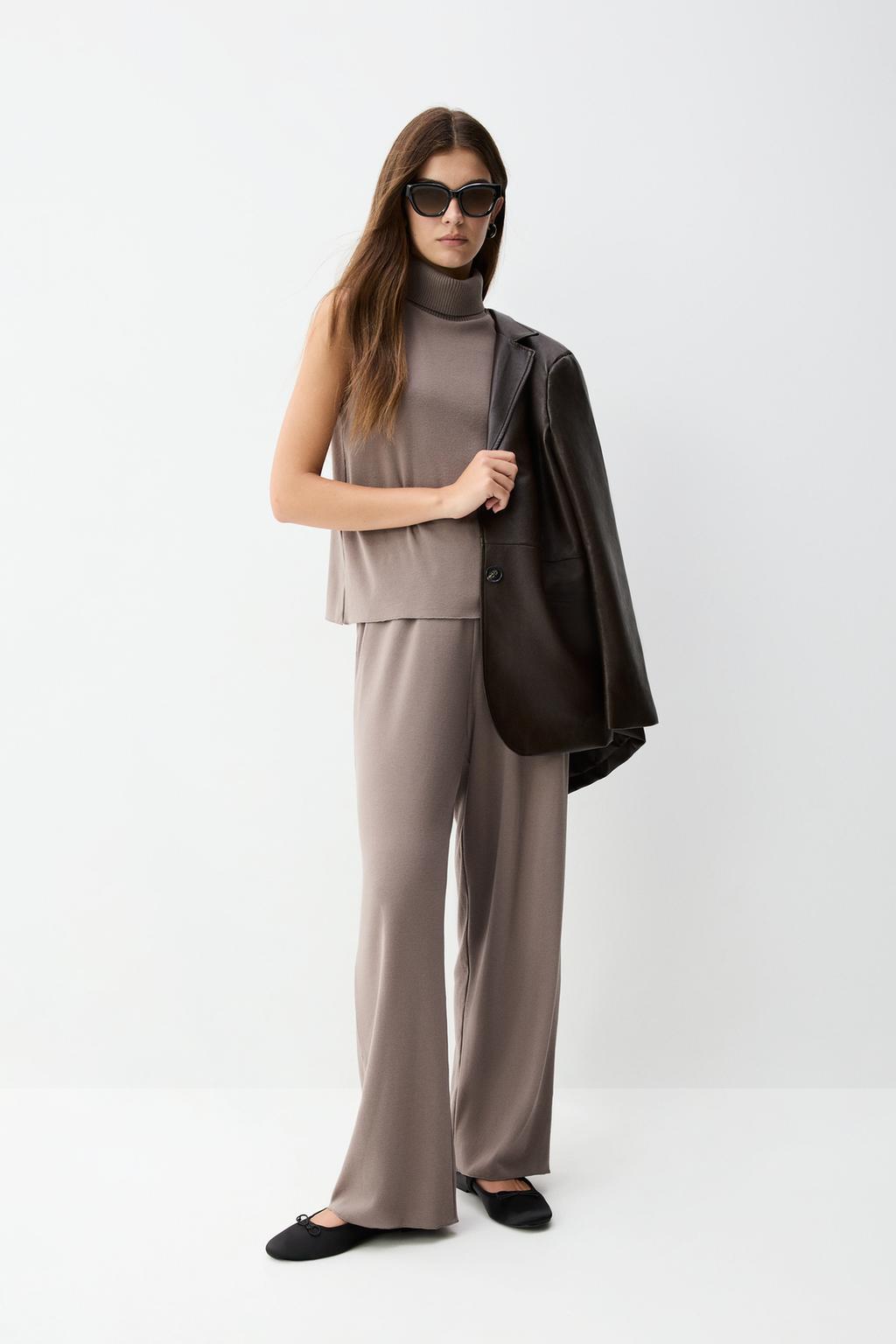 Bias cut trousers