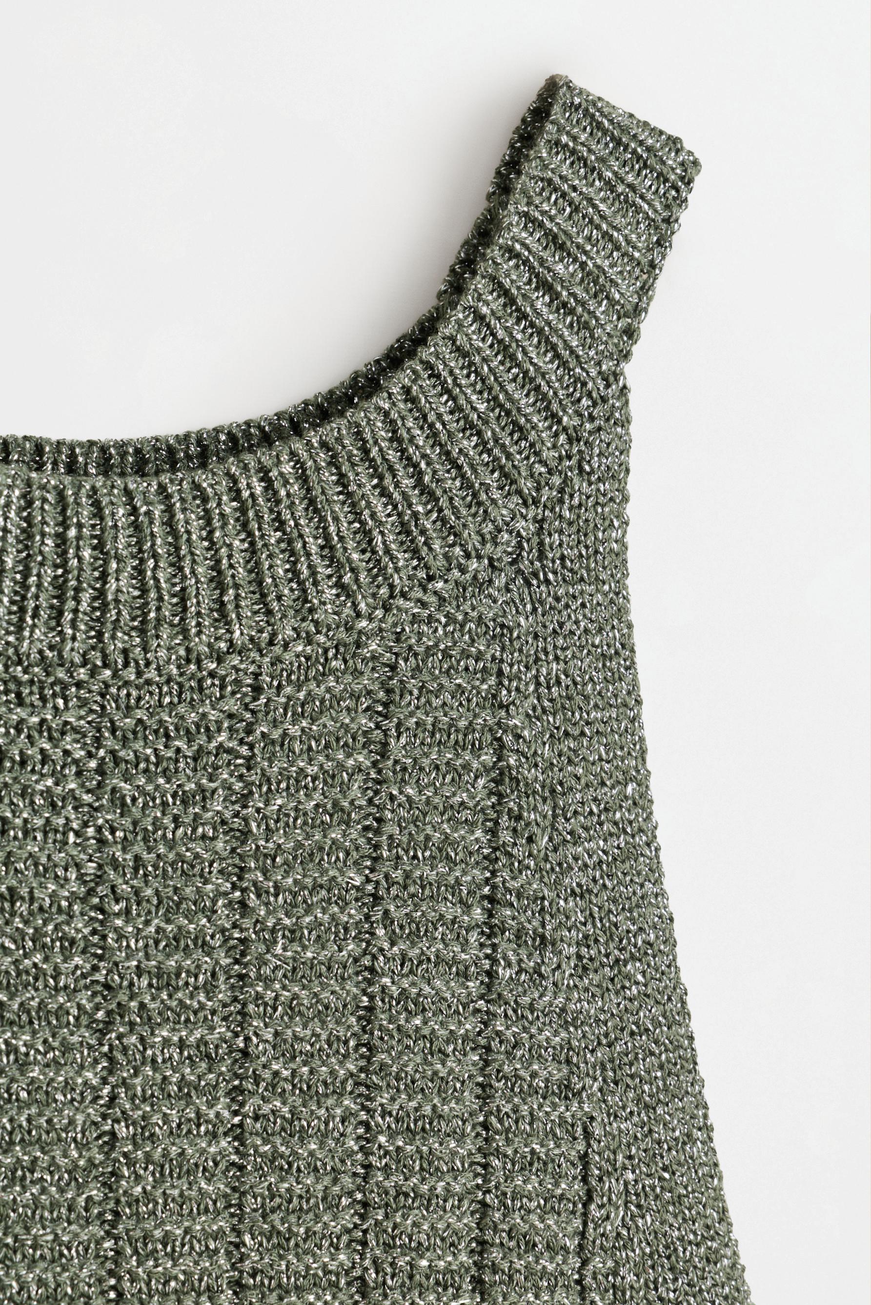 Metallic halter top — GREEN