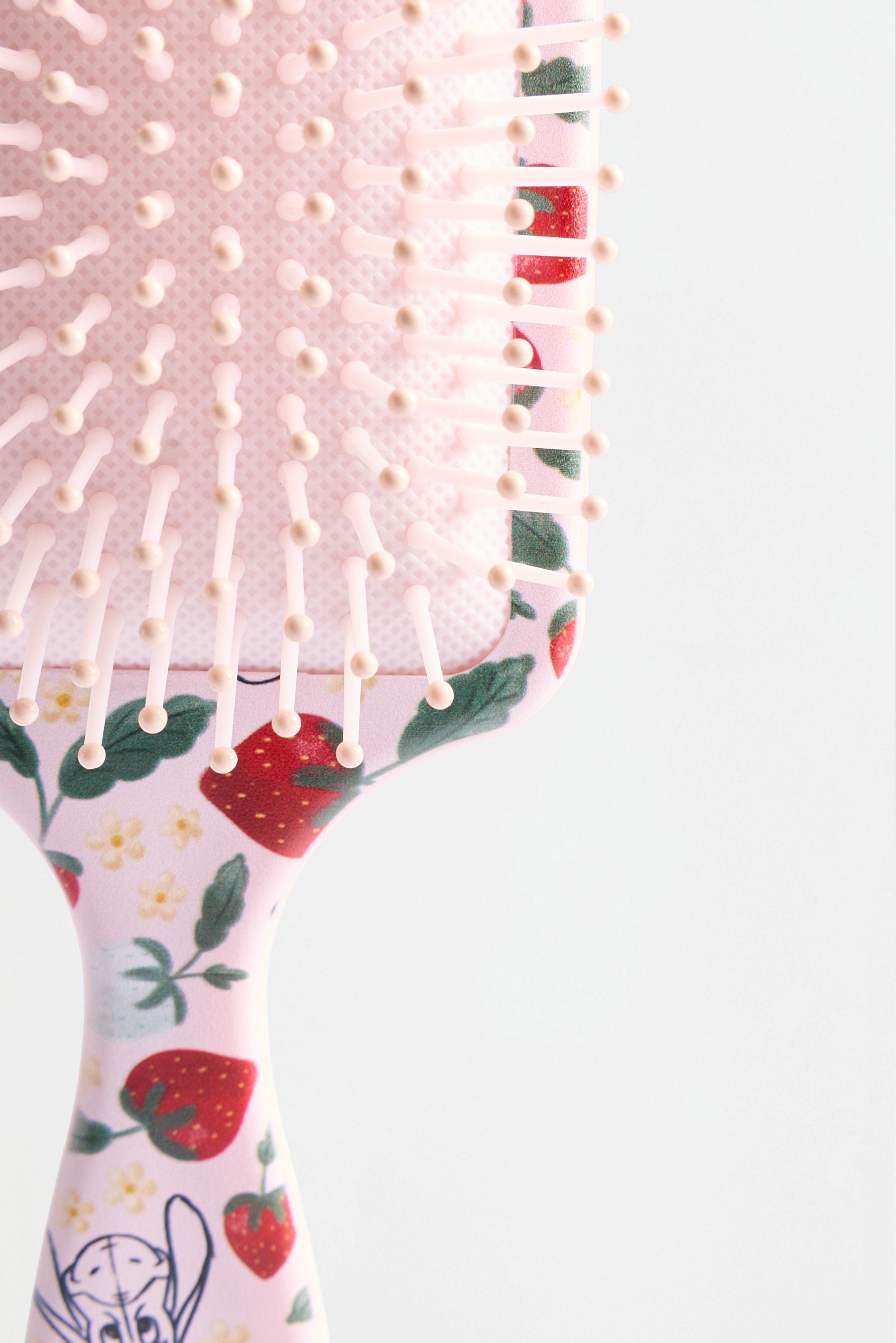 Winnie the Pooh ©Disney rectangular hair brush — FADED PINK