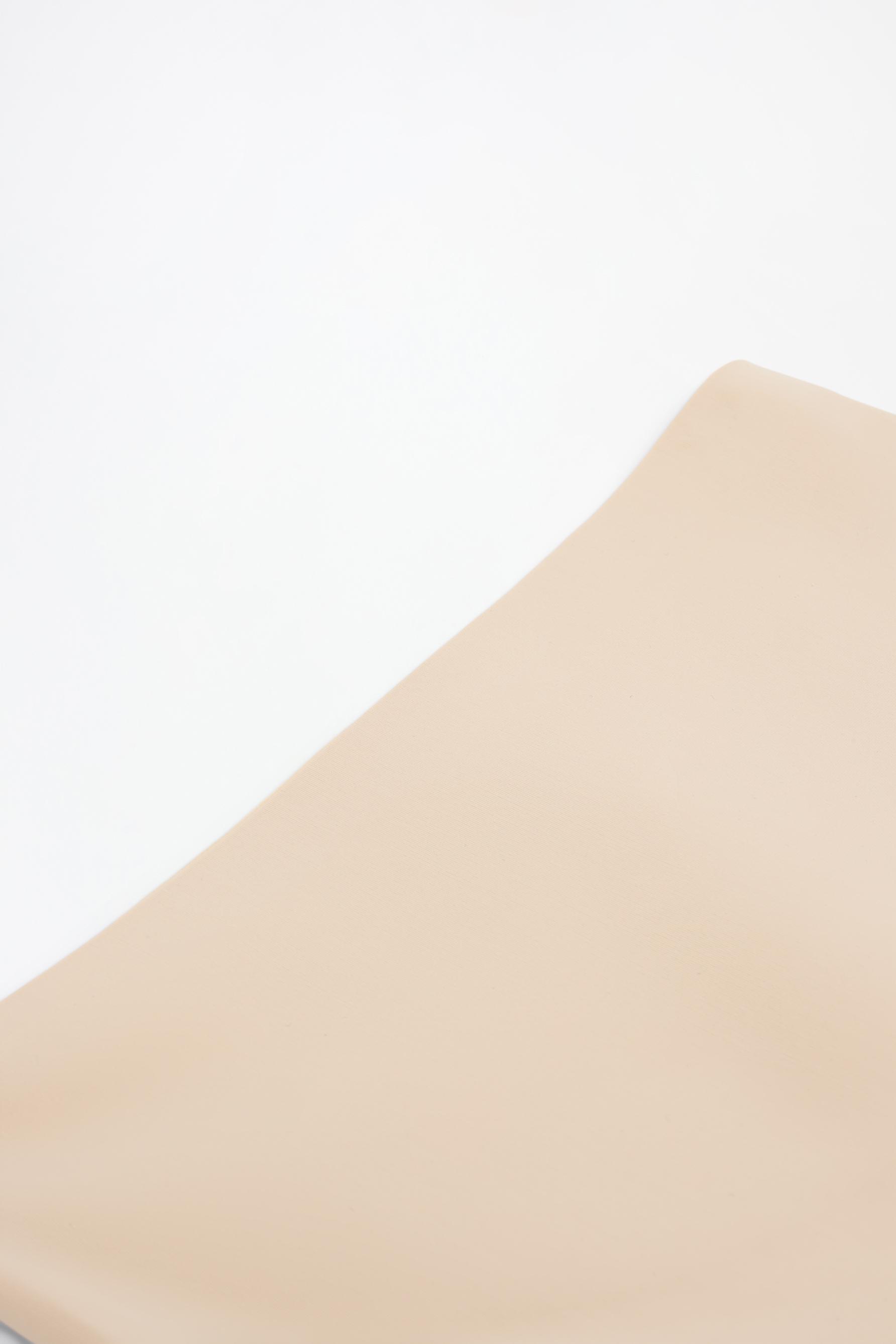Seamless shapewear shorts — ECRU