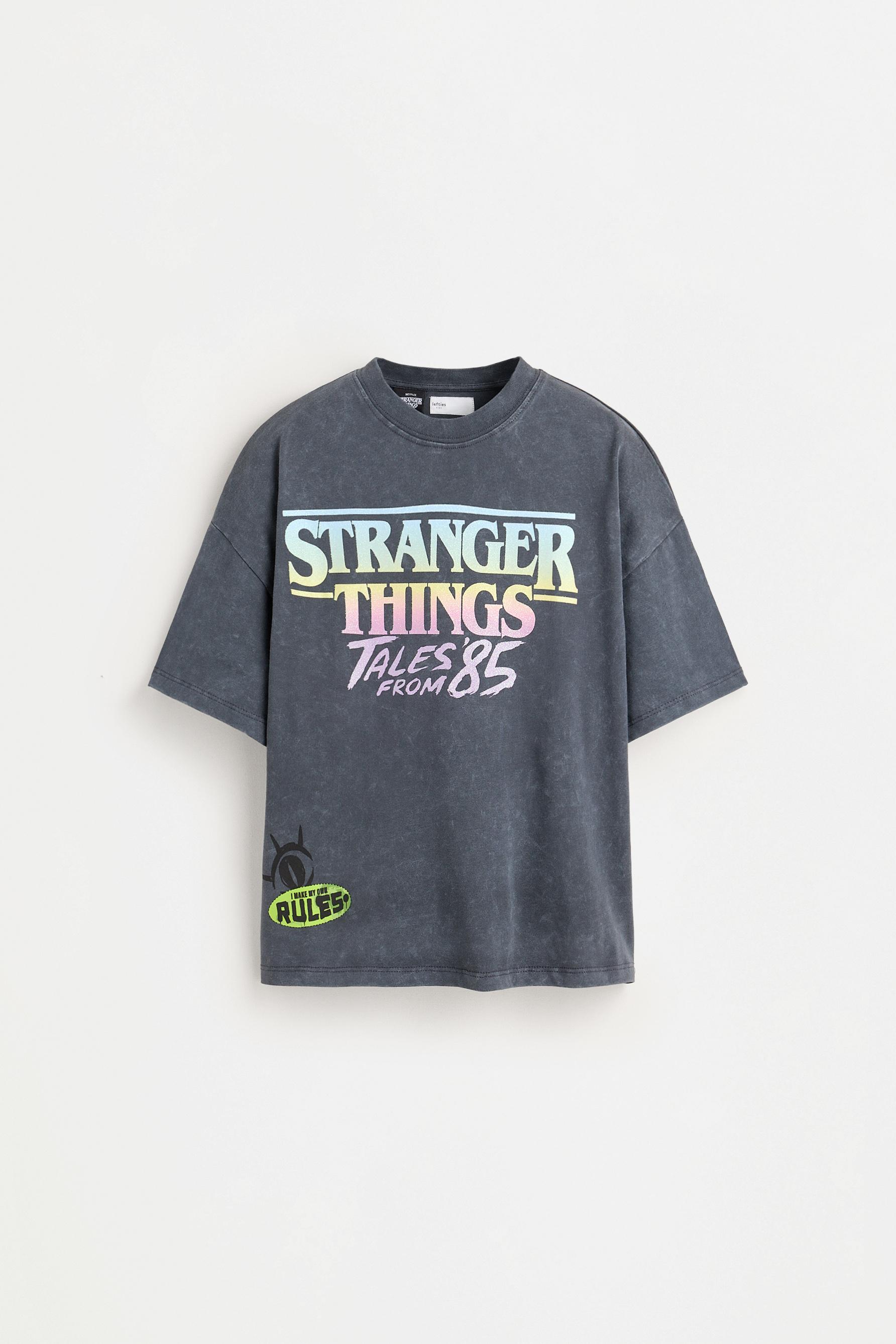 Stranger Things™/© Netflix back maxiprint T-shirt — ANTHRACITE GREY