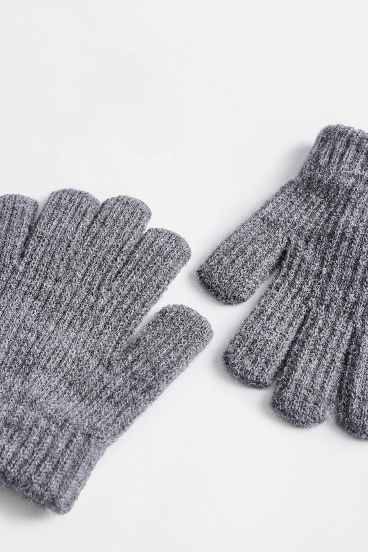 Knit gloves — GREY