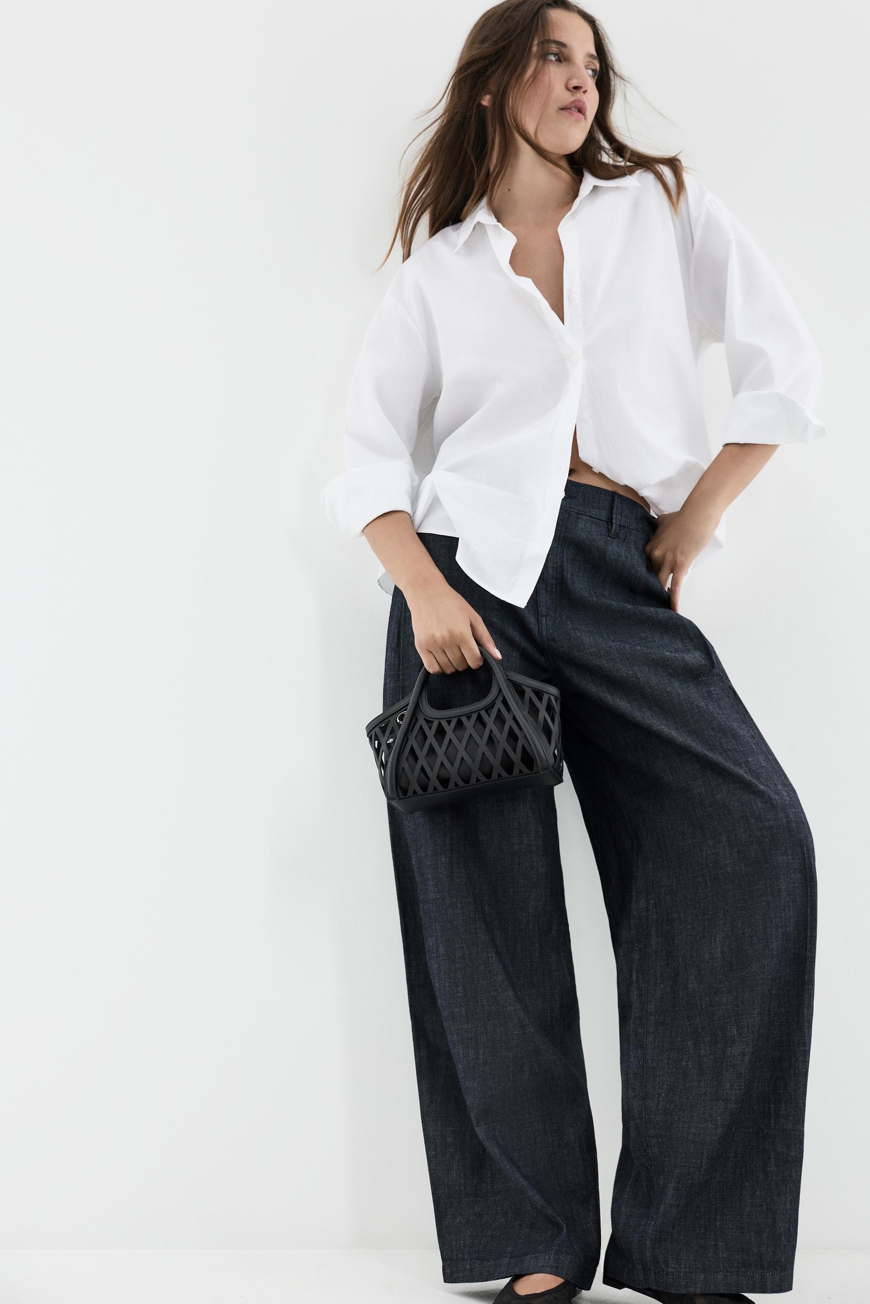 Barrel-leg darted trousers — NAVY