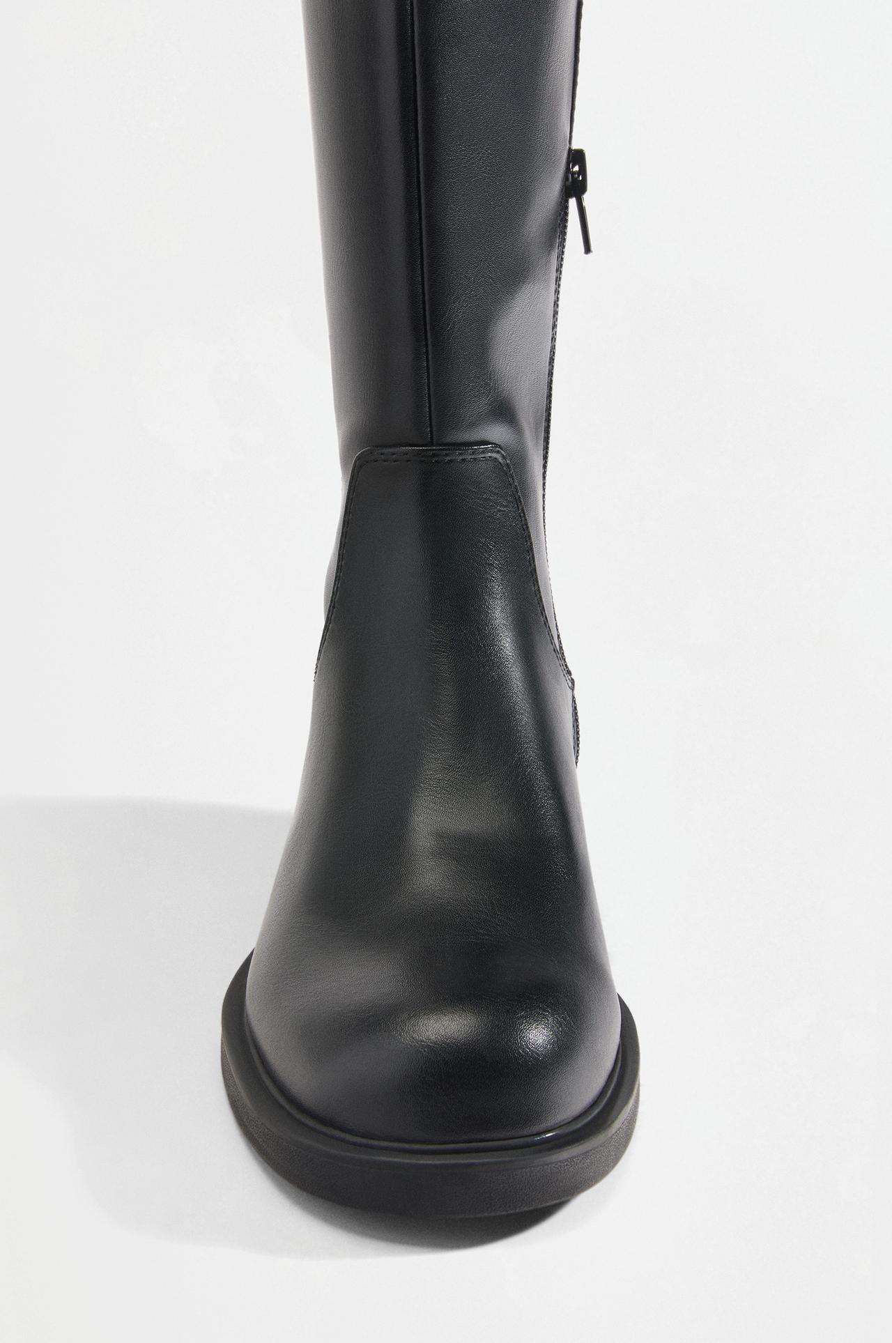 Flat knee-high riding boots — BLACK