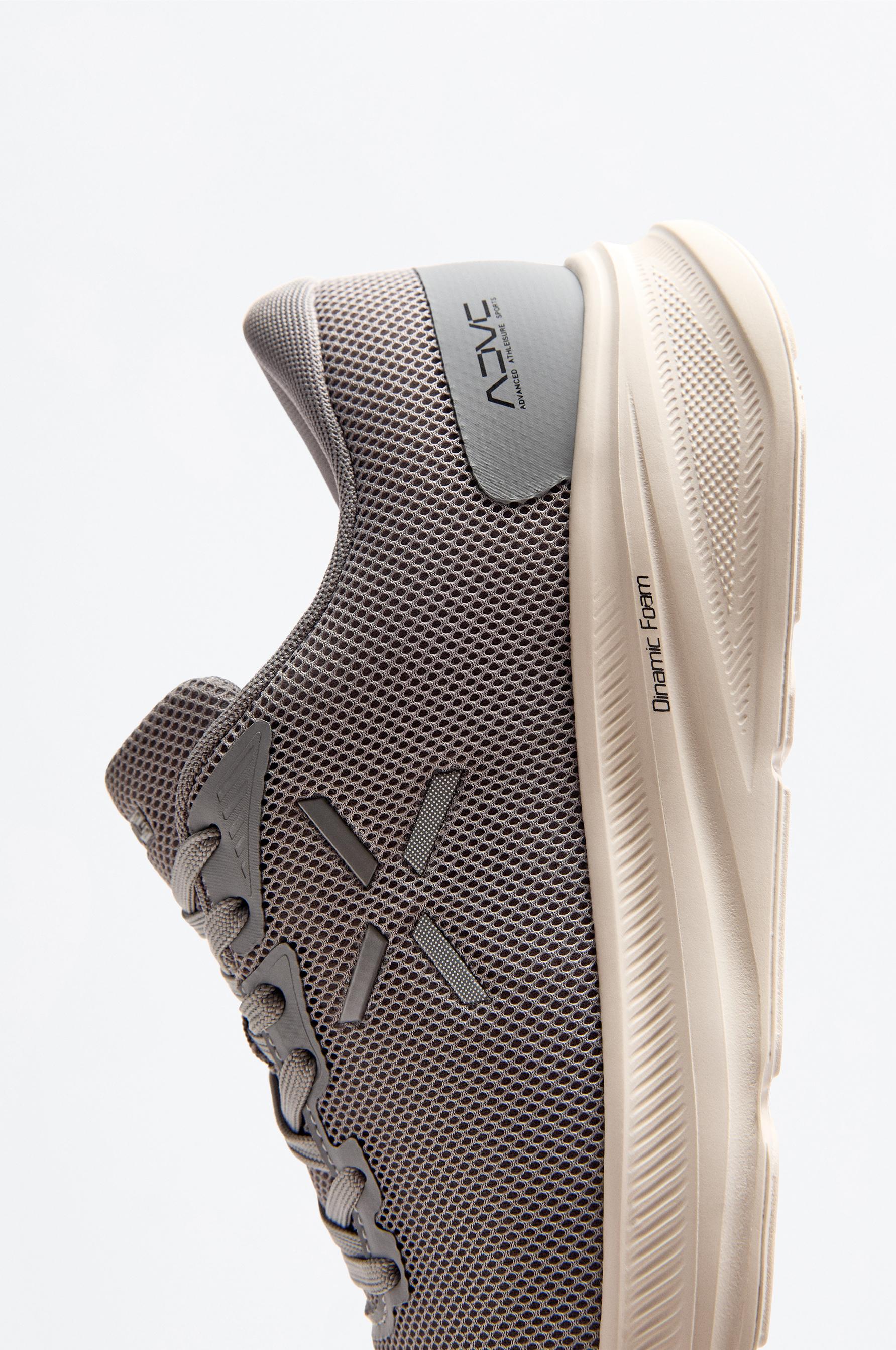 Gym sneakers — GREY