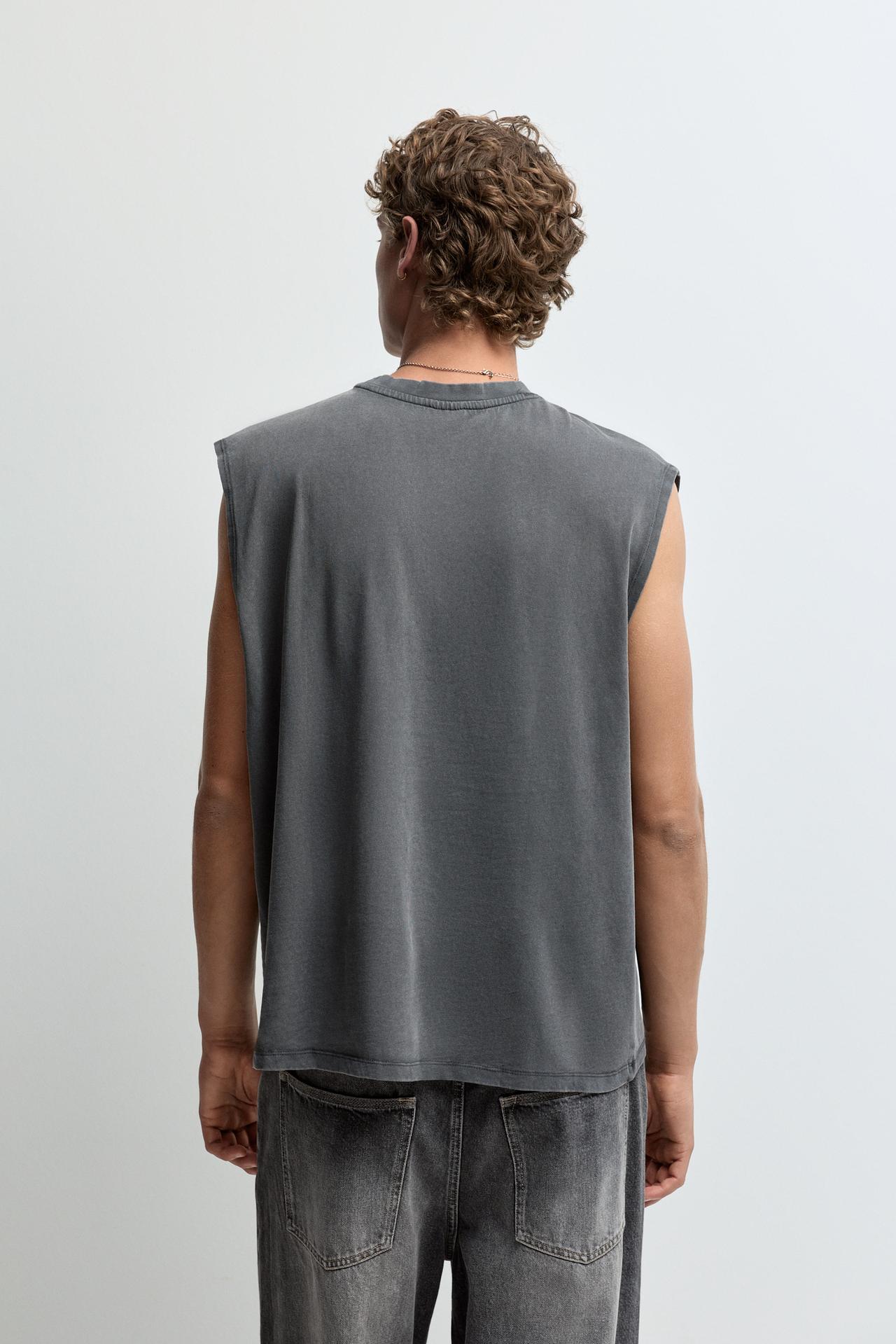 Faded-effect sleeveless T-shirt — LEAD