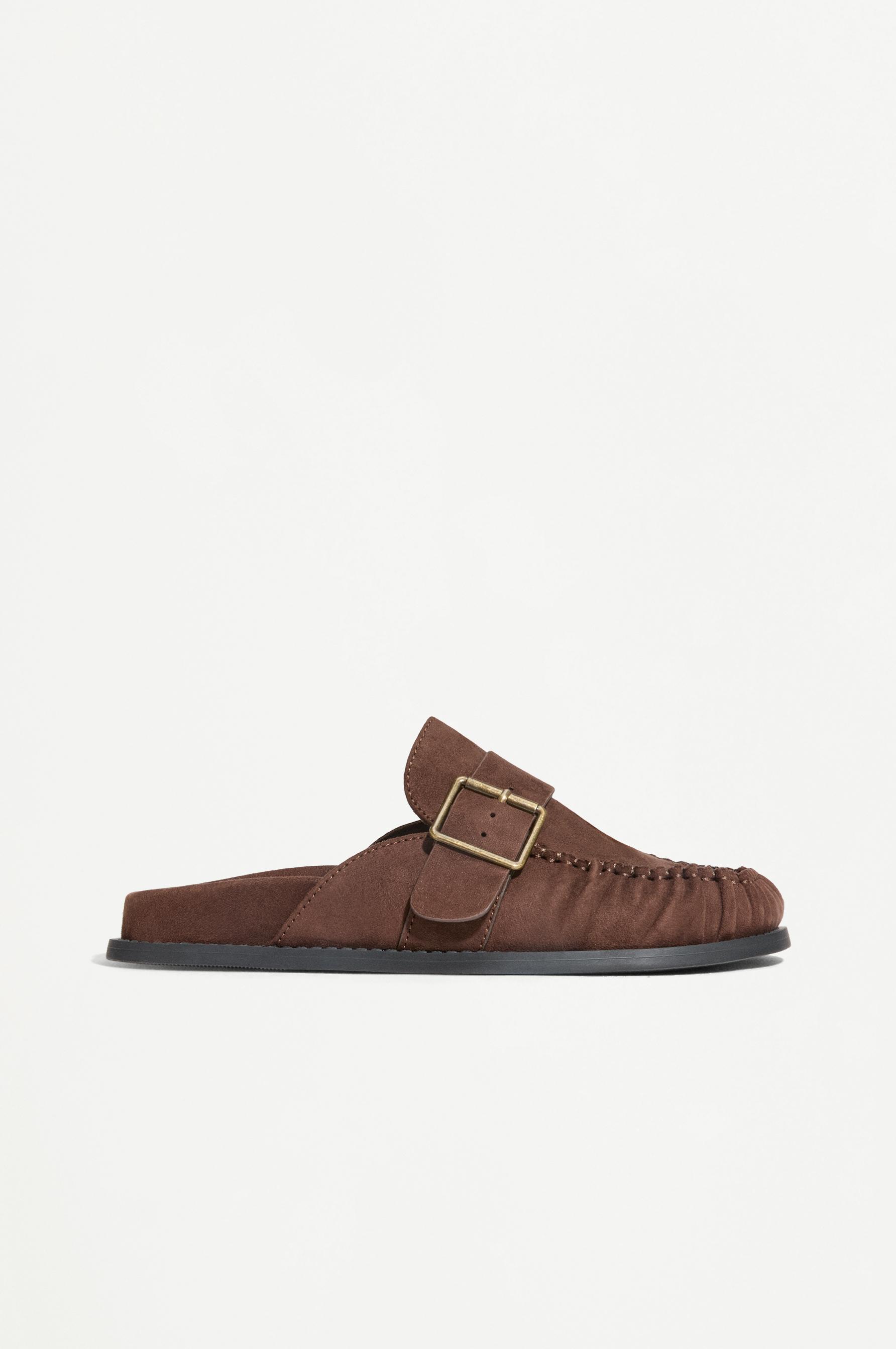 Faux suede buckle clogs — BROWN