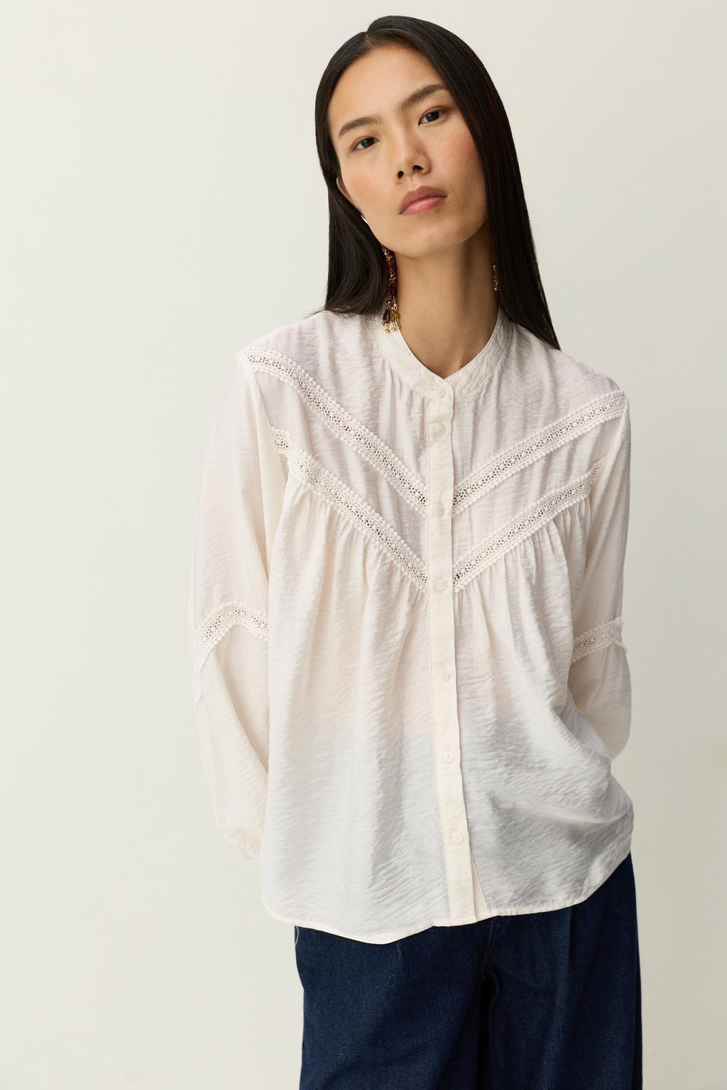Lace detail shirt
