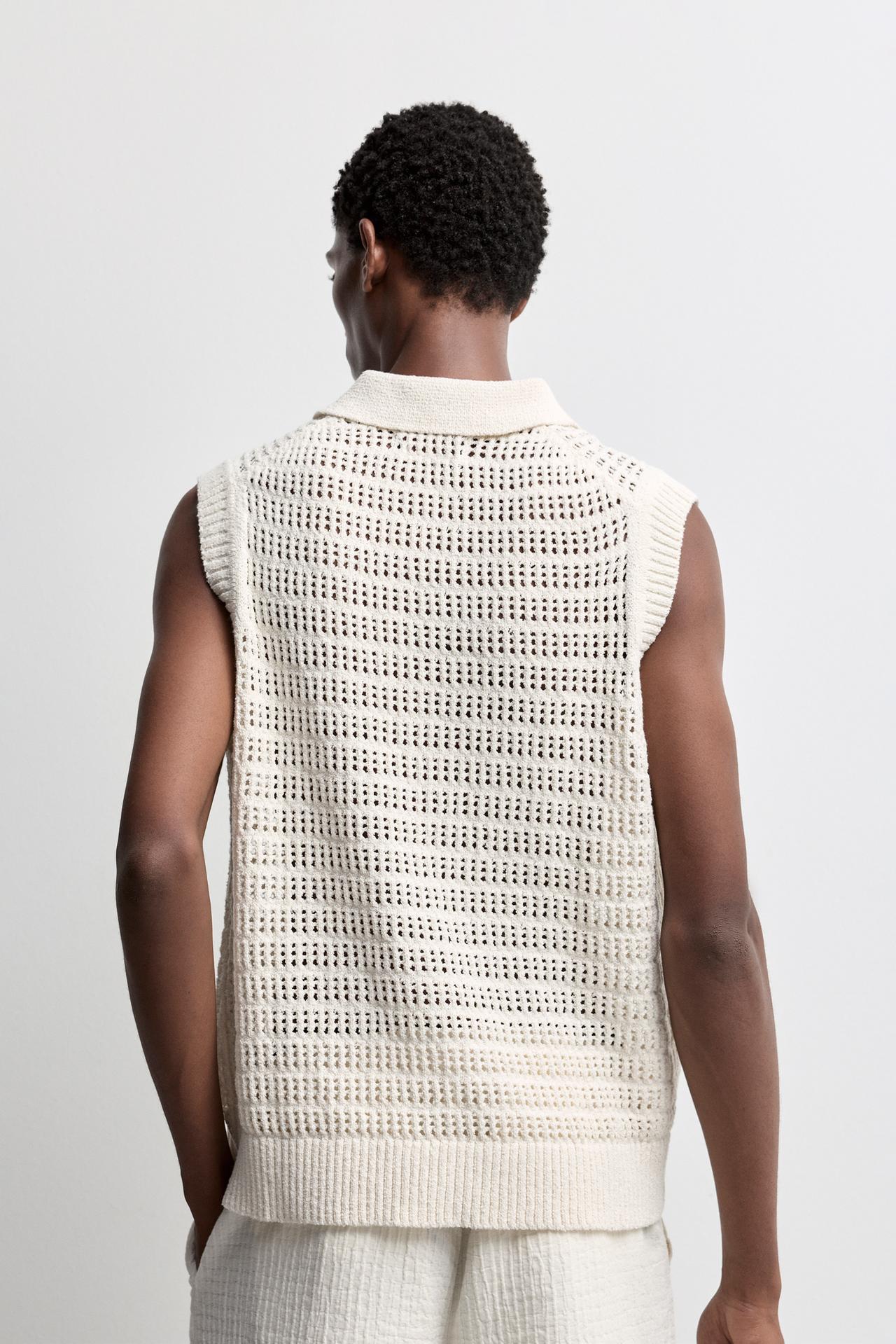 Cutwork knit polo vest — OFF WHITE