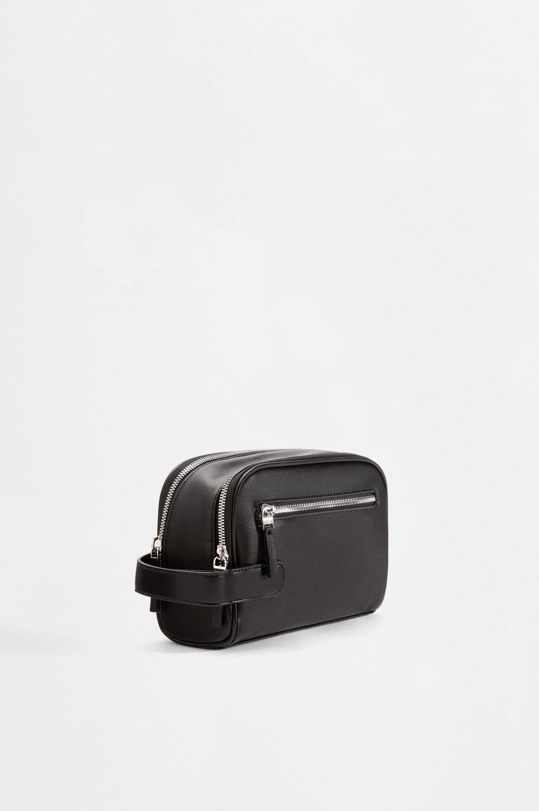 Casual toiletry bag — BLACK