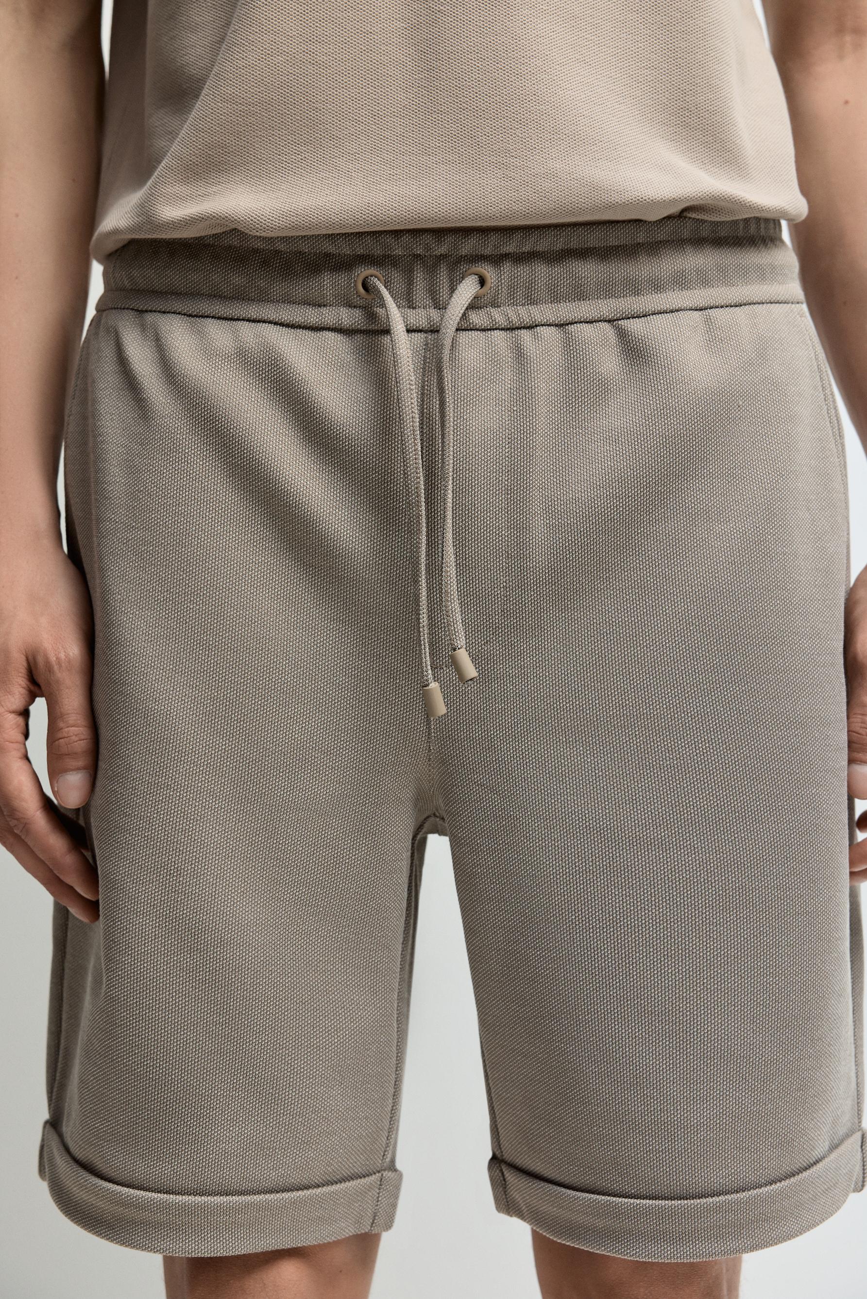 Piqué Bermuda shorts — PALE SAND