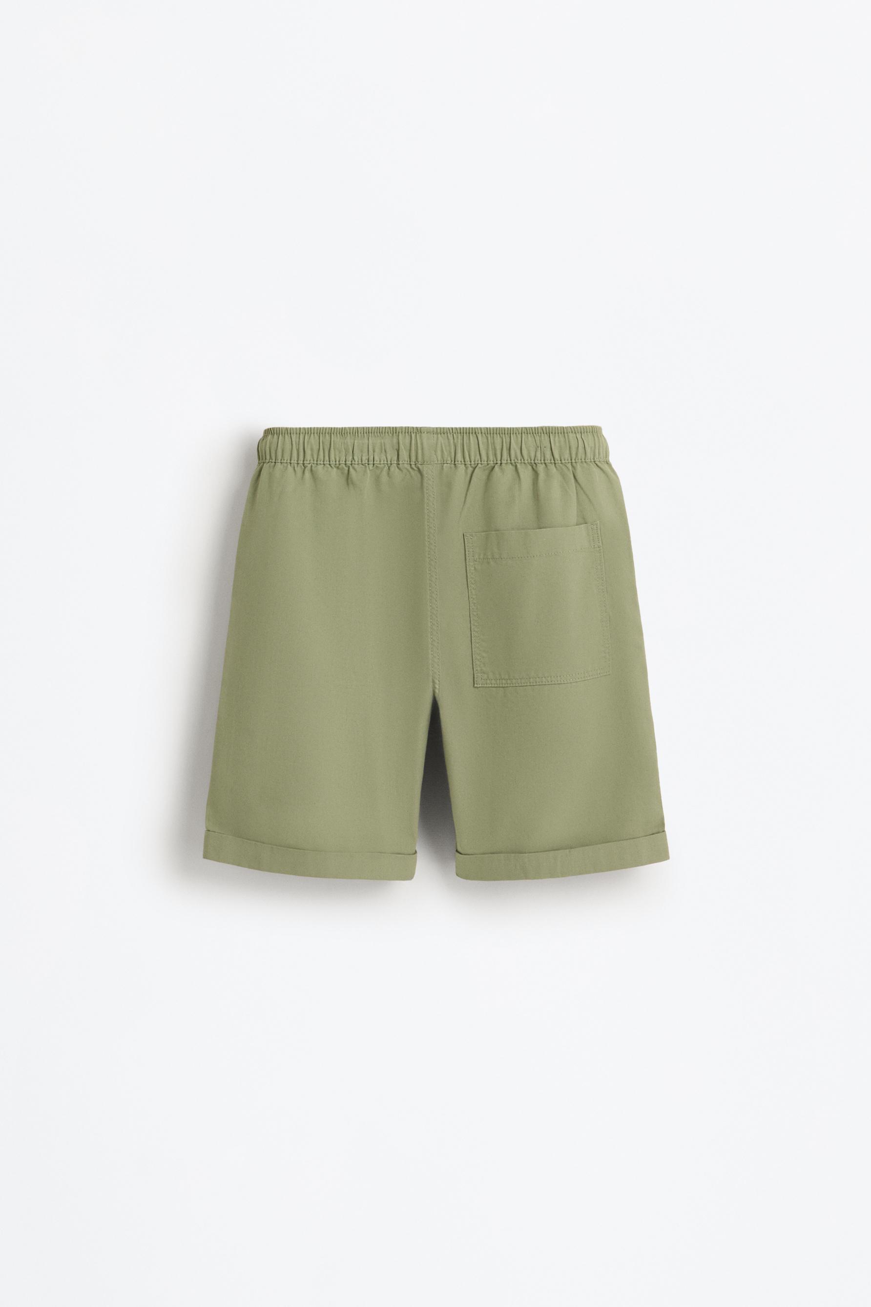 Bermuda jogger shorts — GREENISH