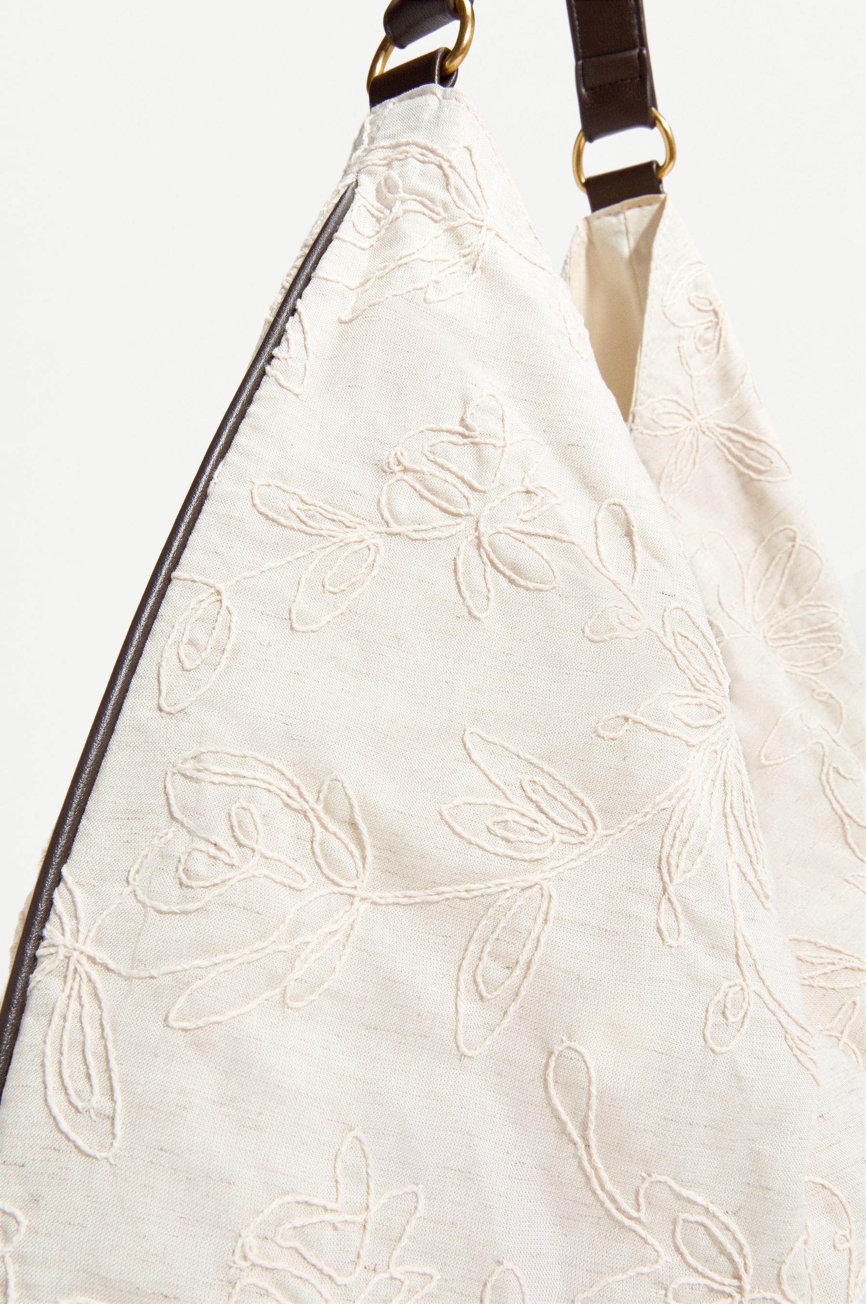 Embroidered canvas tote bag — ECRU