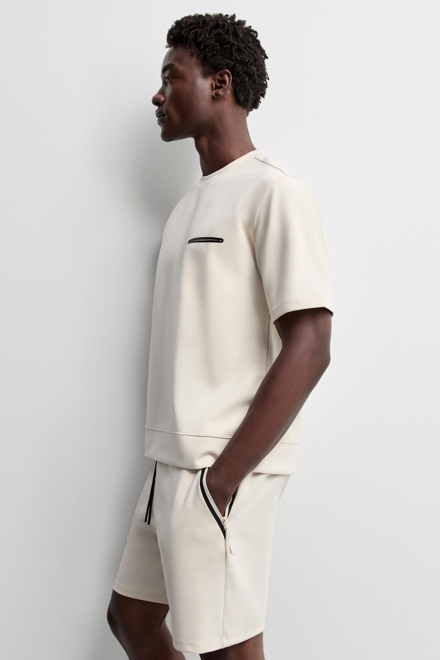 Basic interlock Bermuda shorts — PALE SAND