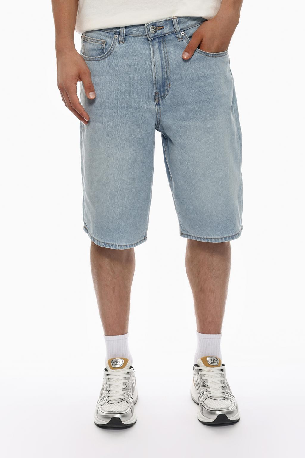 Baggy denim Bermuda shorts