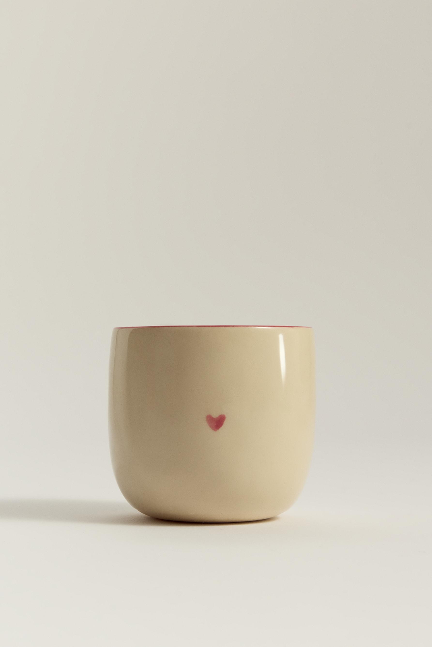 Taza gres corazón 9,5 cm