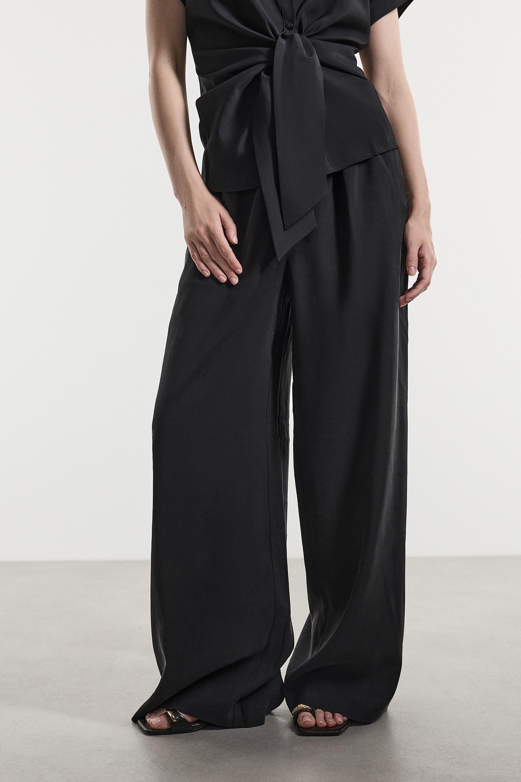 Soft-touch culottes — BLACK