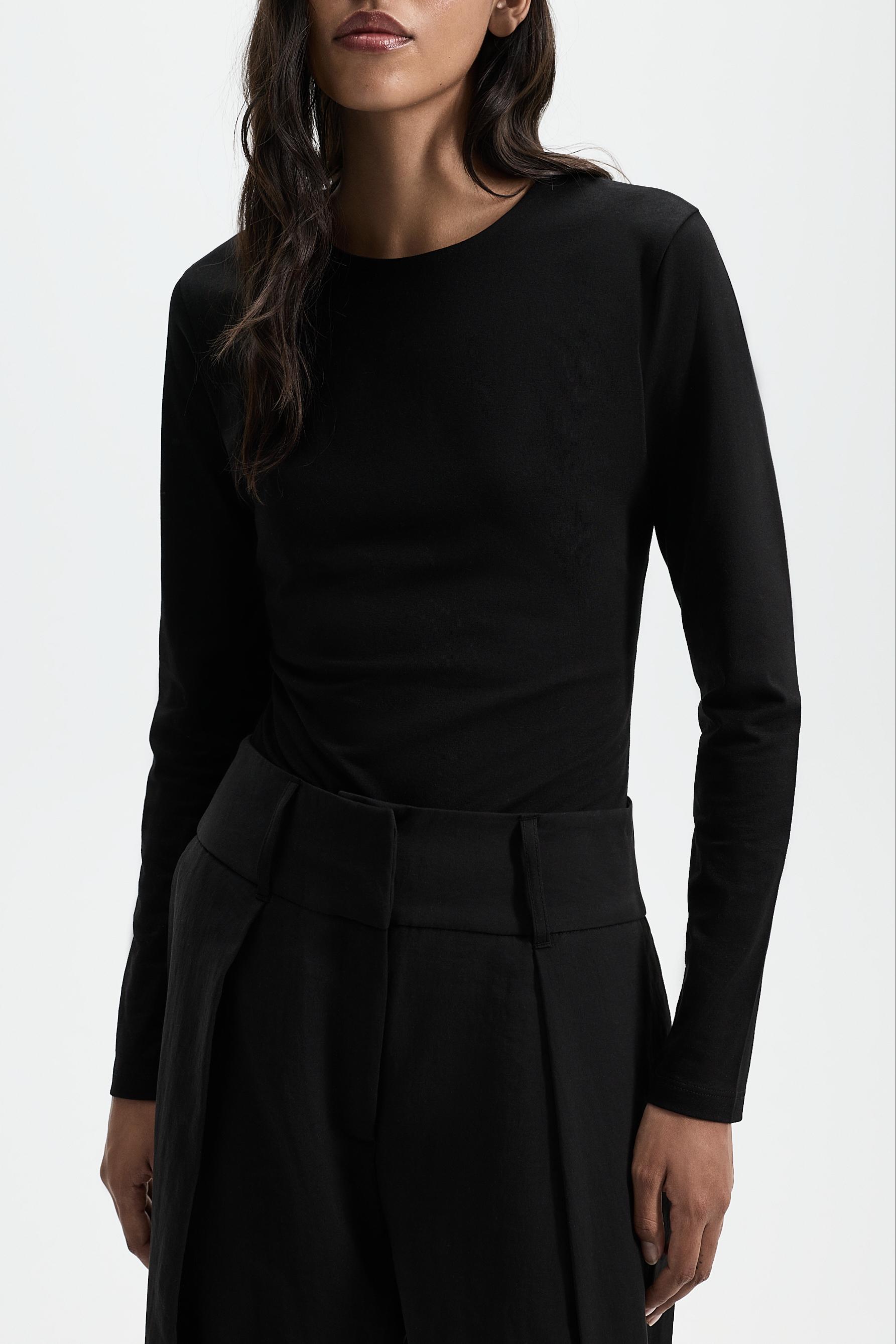 Long sleeve V-neck T-shirt — BLACK