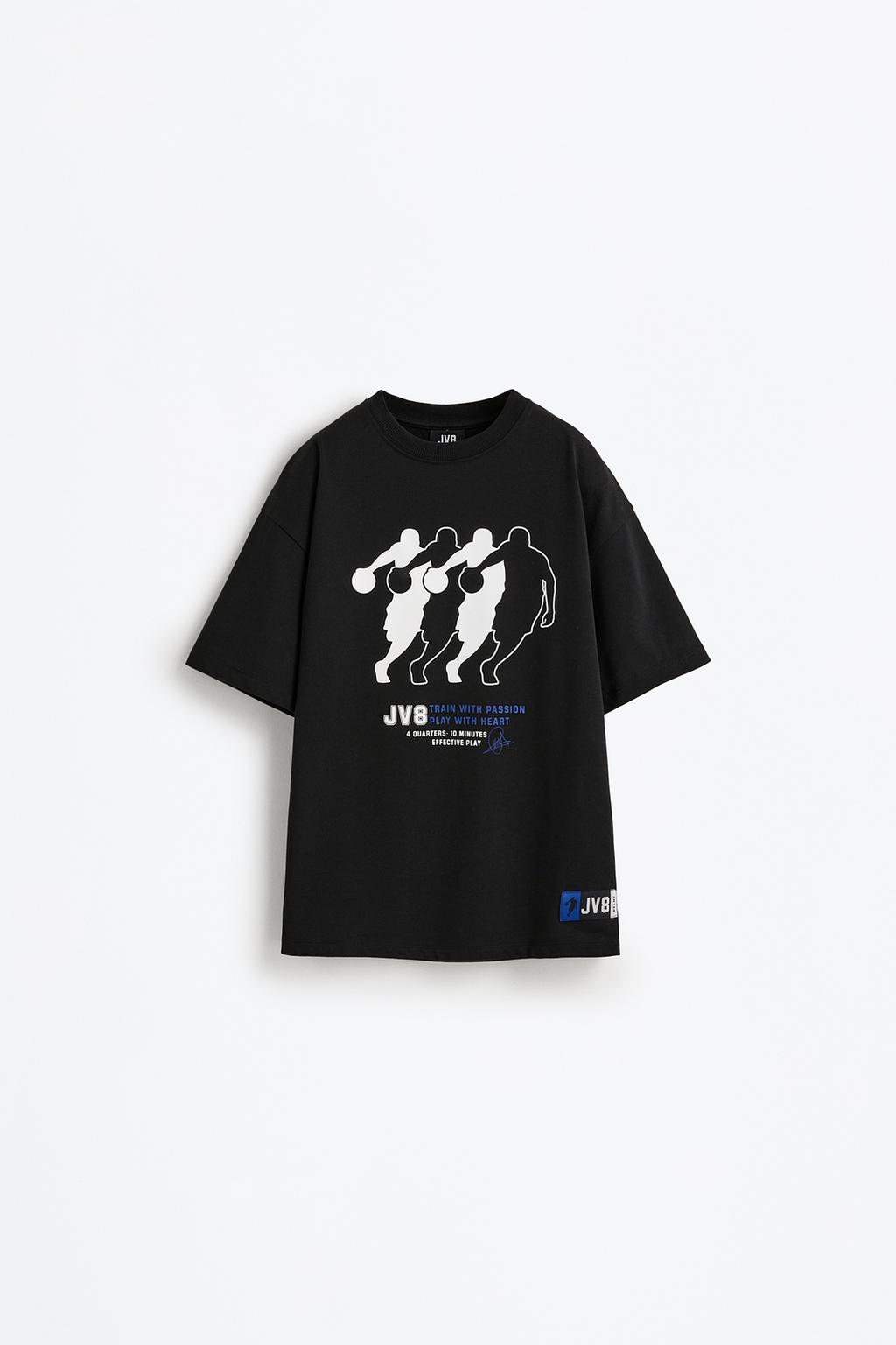 T-shirt Kelme JV8 x Lefties com efeito de caucho