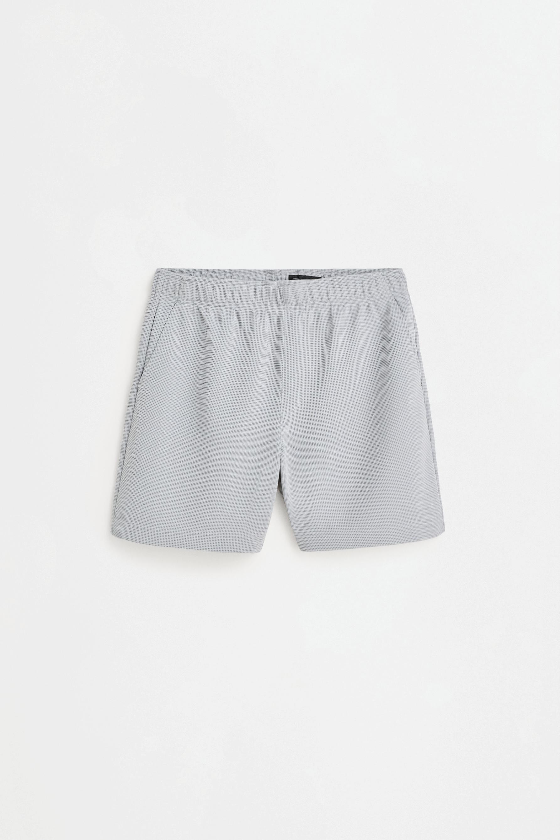Textured tracksuit Bermuda shorts — PALE GREY