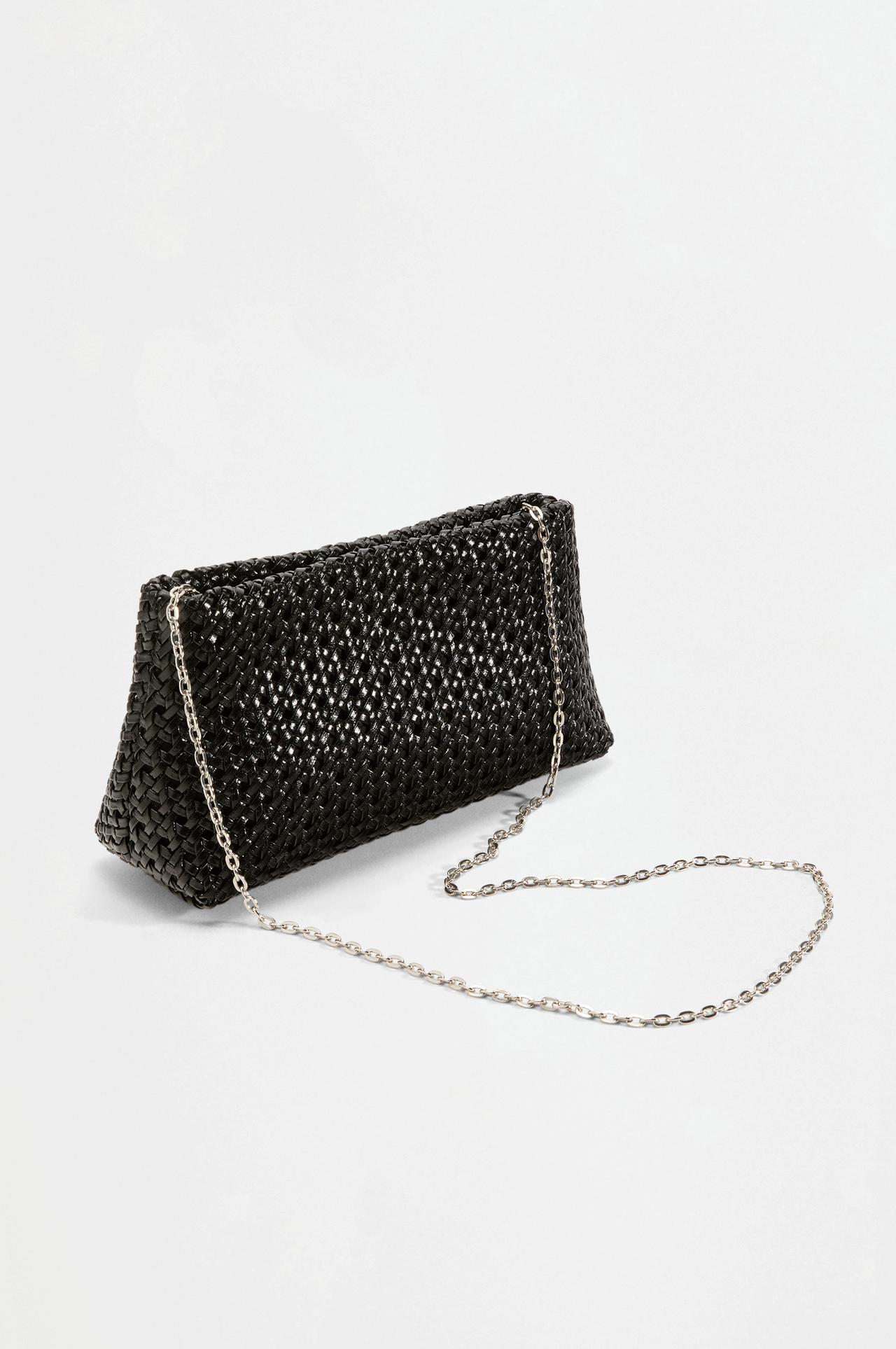 Woven clutch bag — BLACK