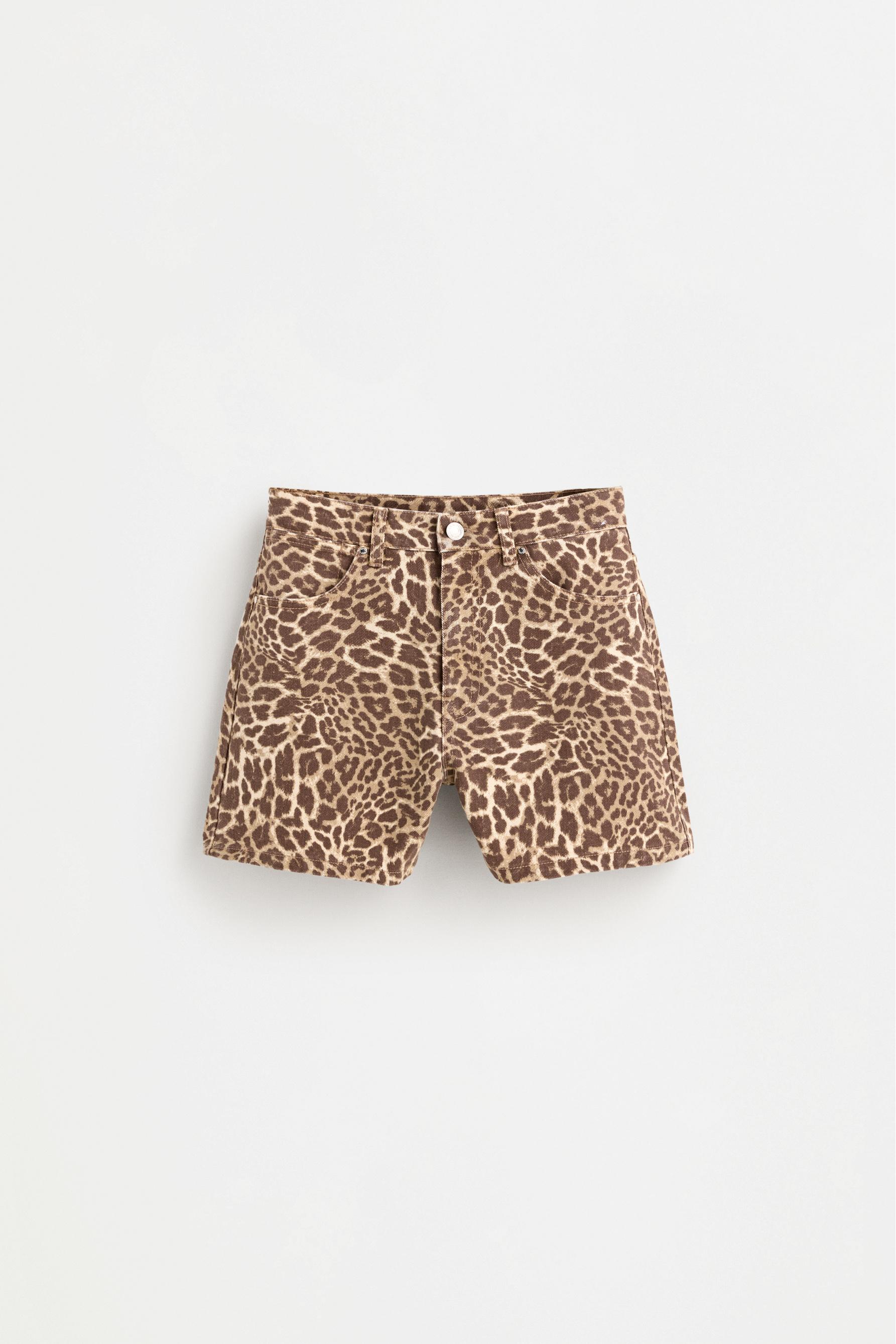 Leopard print mom fit denim shorts — SAND - KHAKI