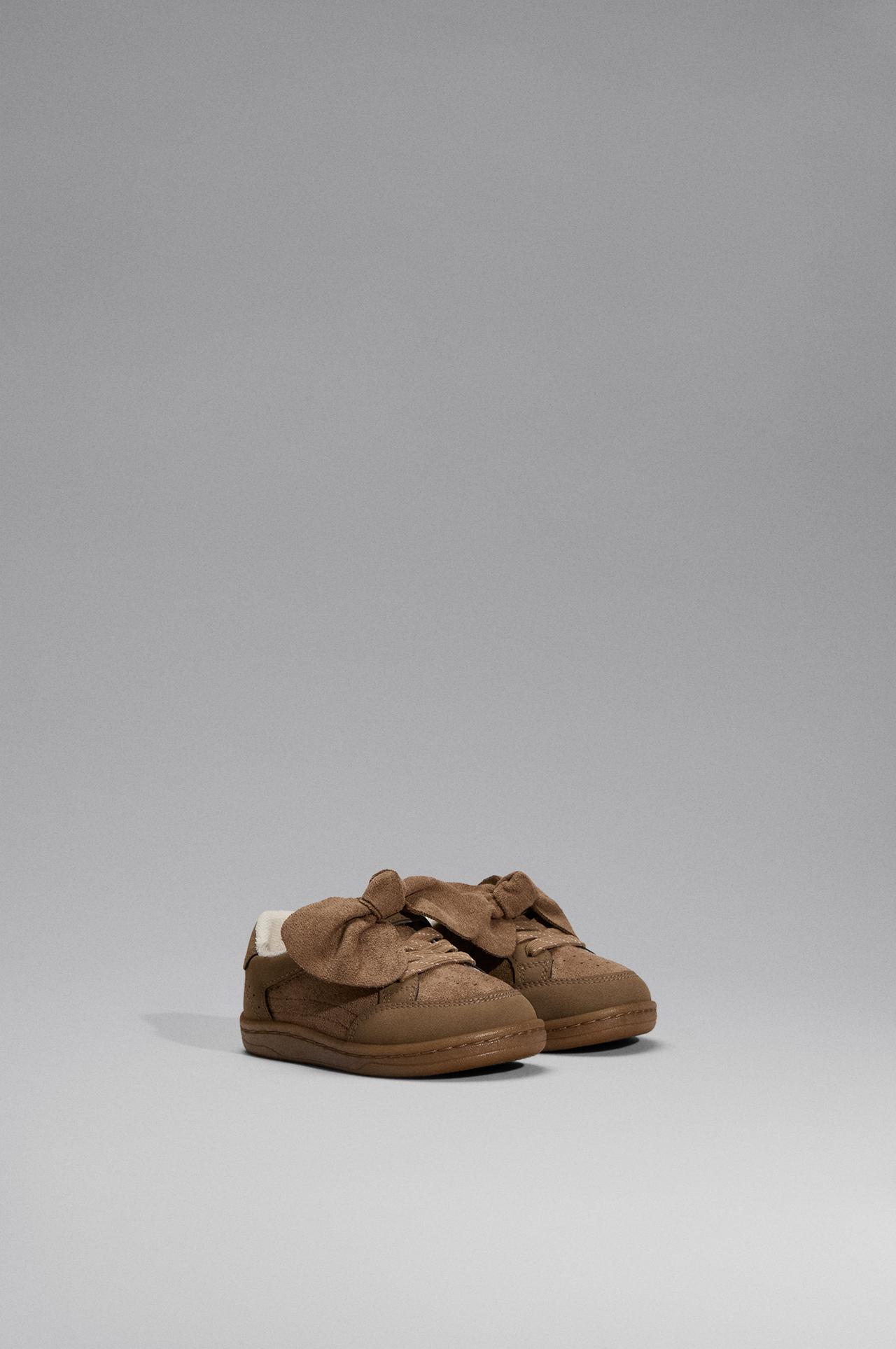 Barefoot bow slippers — BROWN