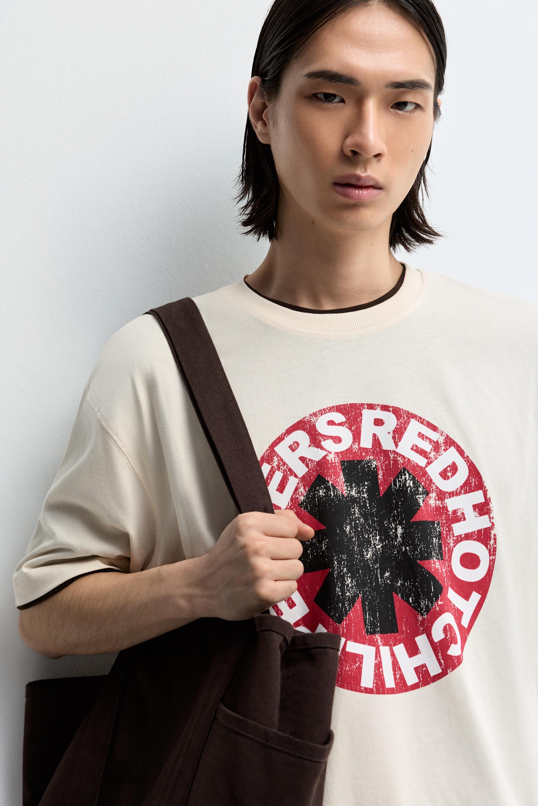 Red Hot Chili Peppers T-Shirt - | Lefties Canary Islands - Spain