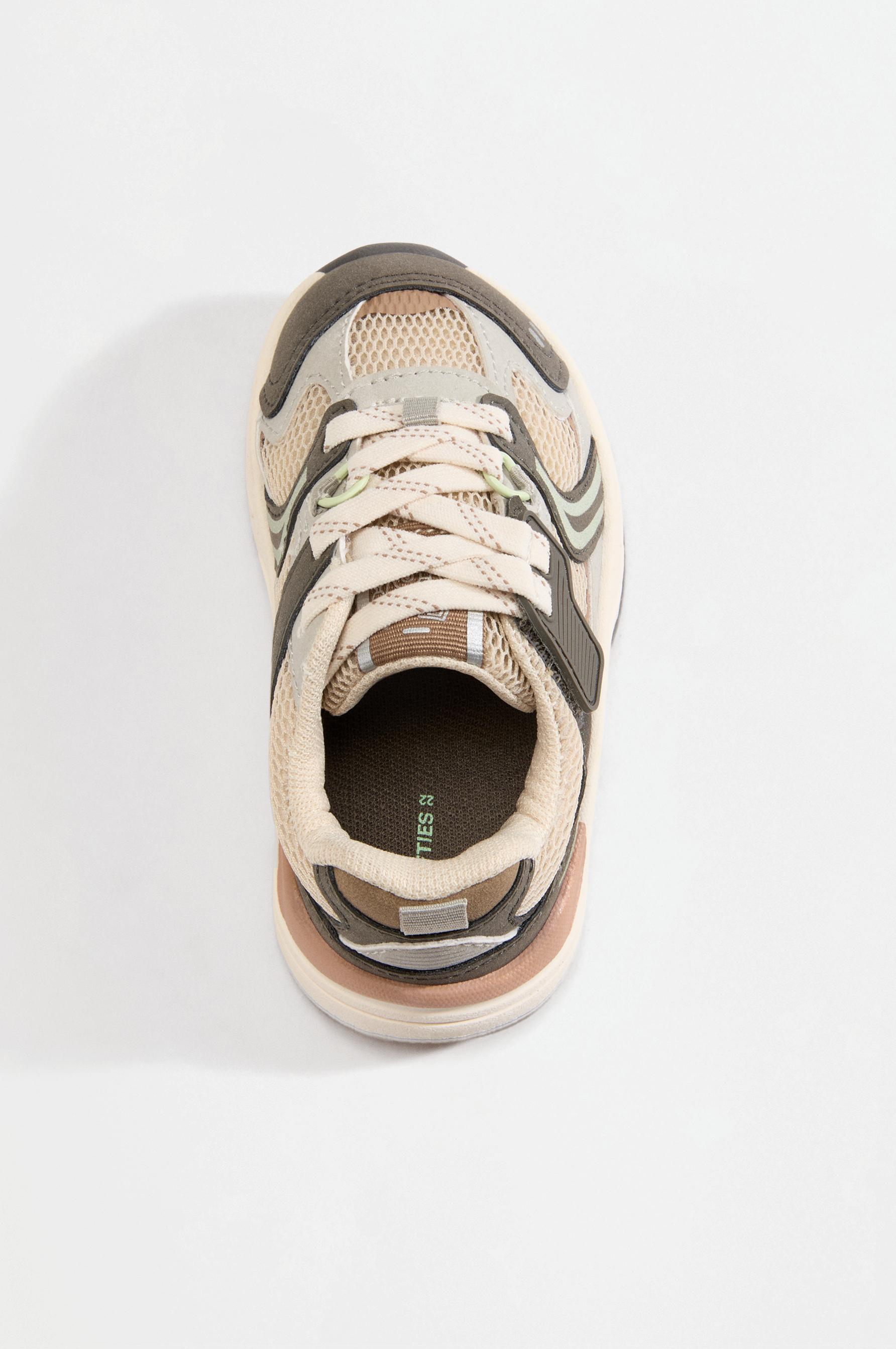 Multi-piece barefoot trainers — BROWNISH TONE