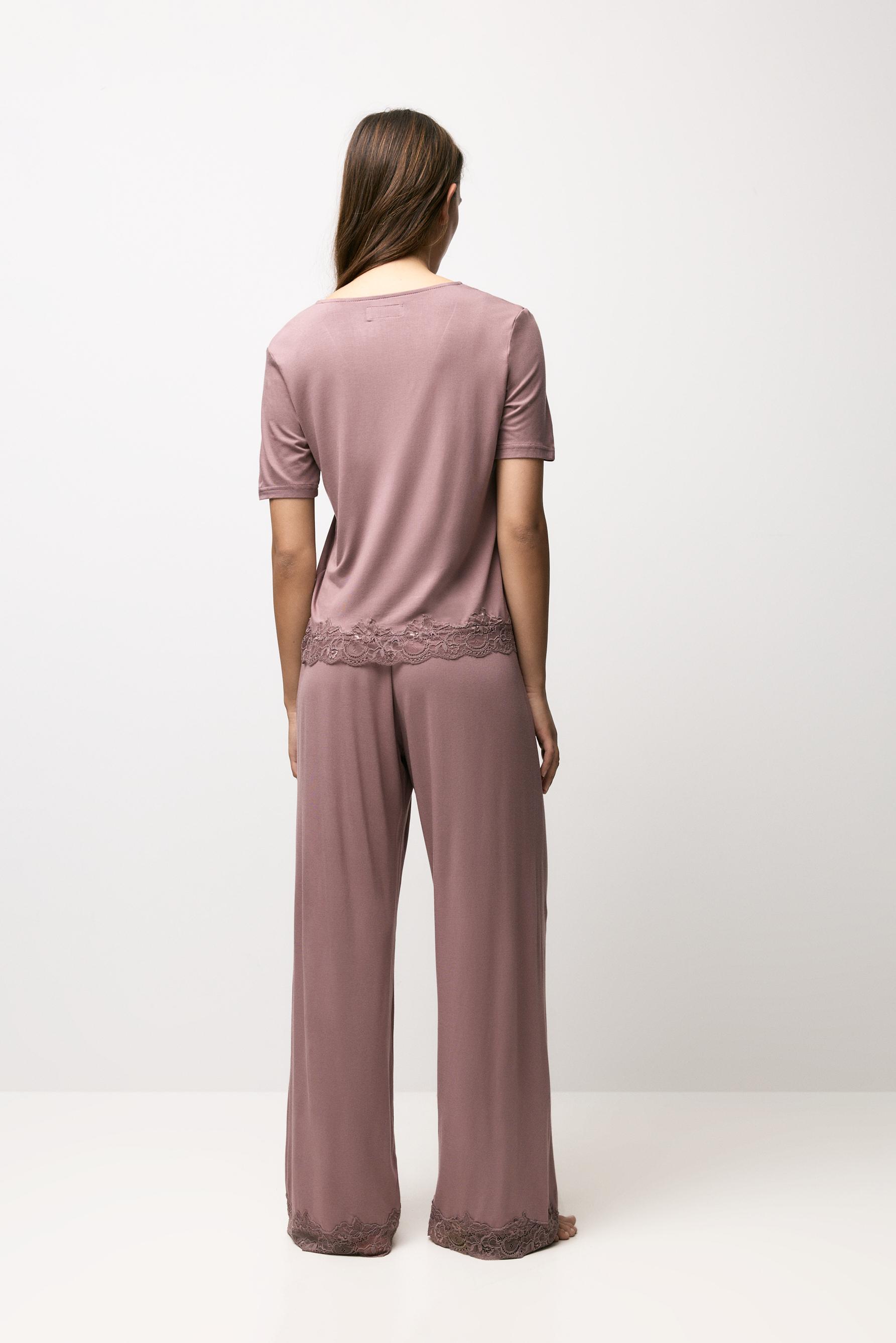 Flowing lace pyjamas — DARK MULBERRY