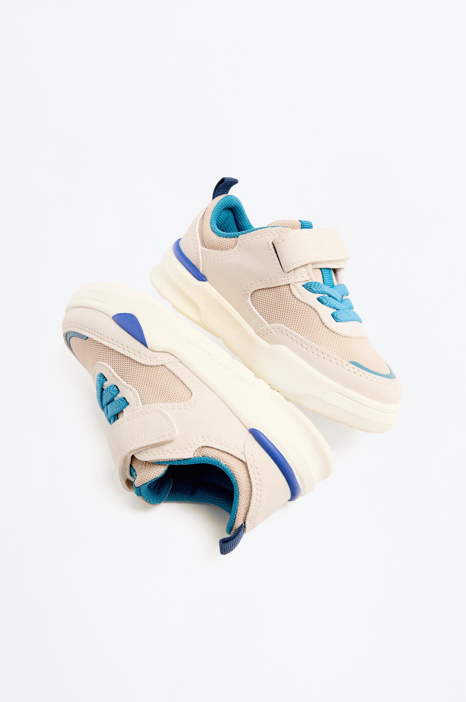 Baby sneakers — BEIGE