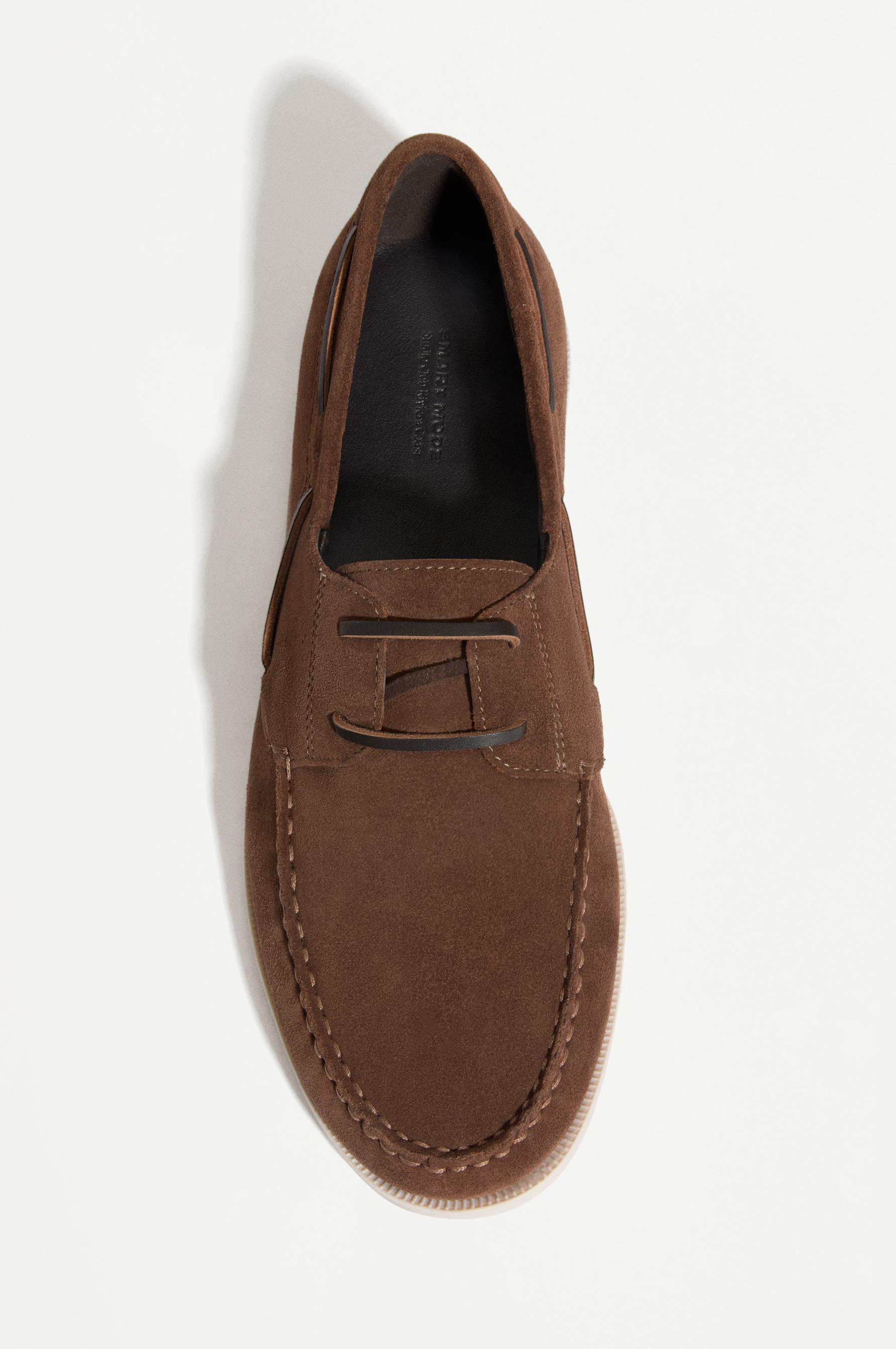 Leather boat shoe — BROWN