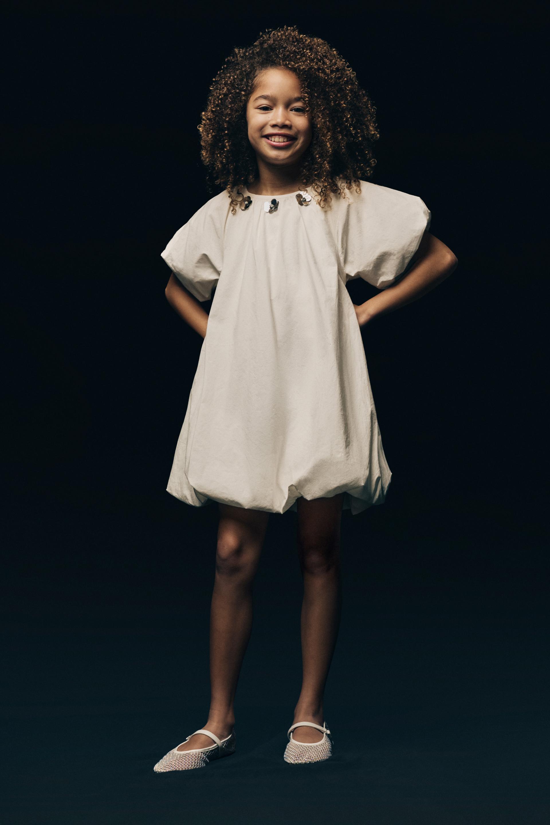 Vestido popelín apliques