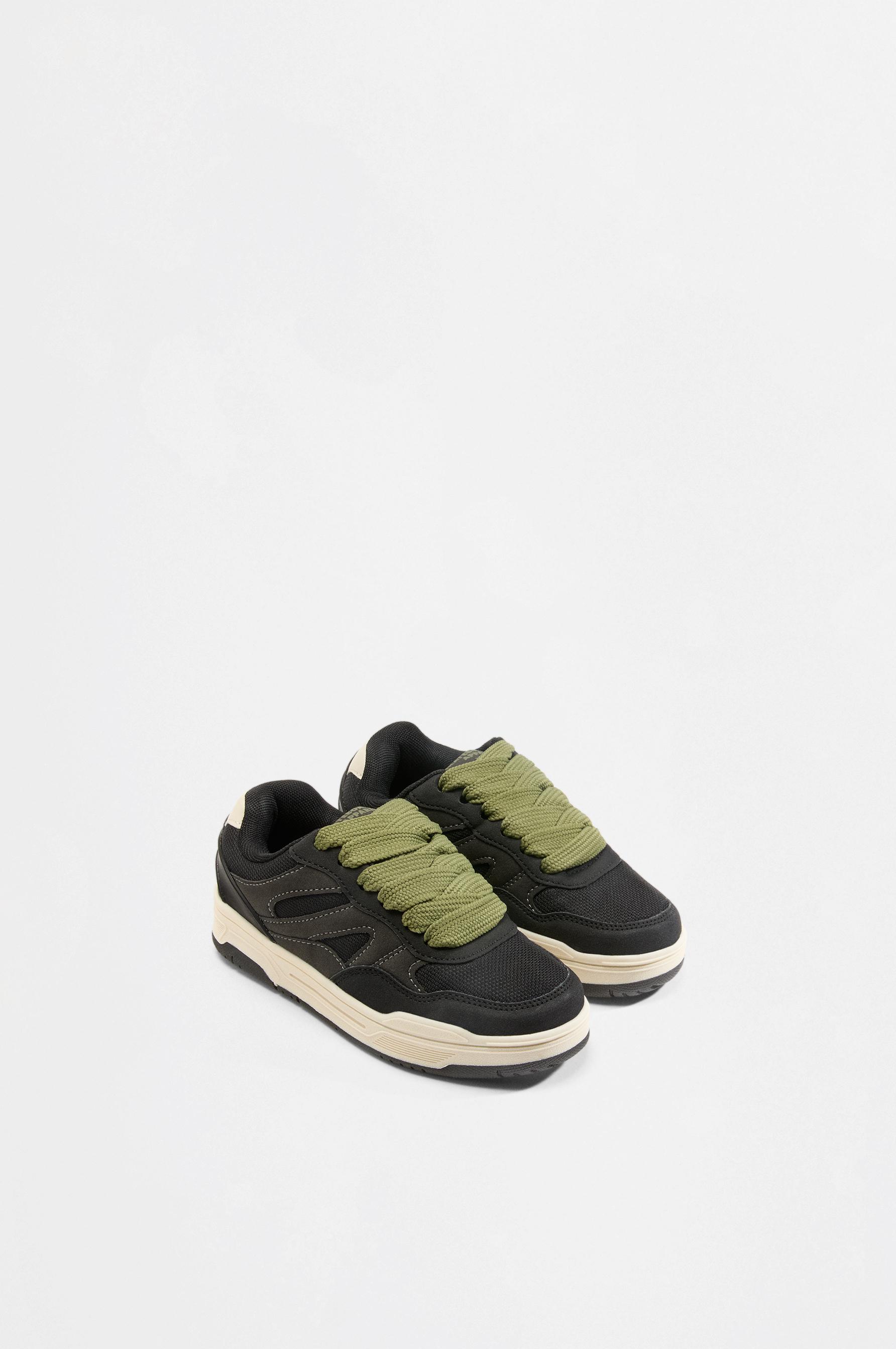 Skate sneakers — BLACK