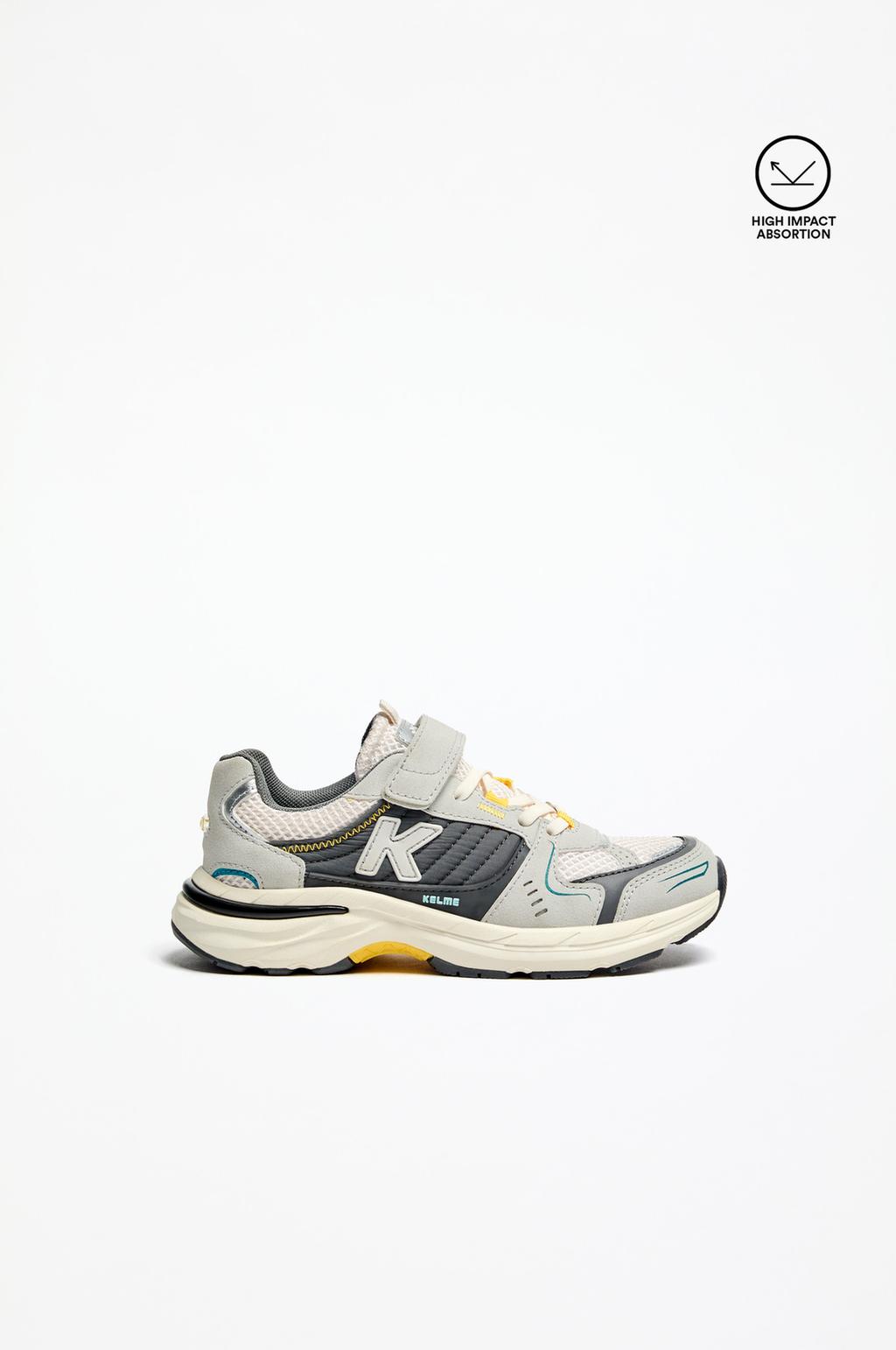 Contrast Kelme sneakers