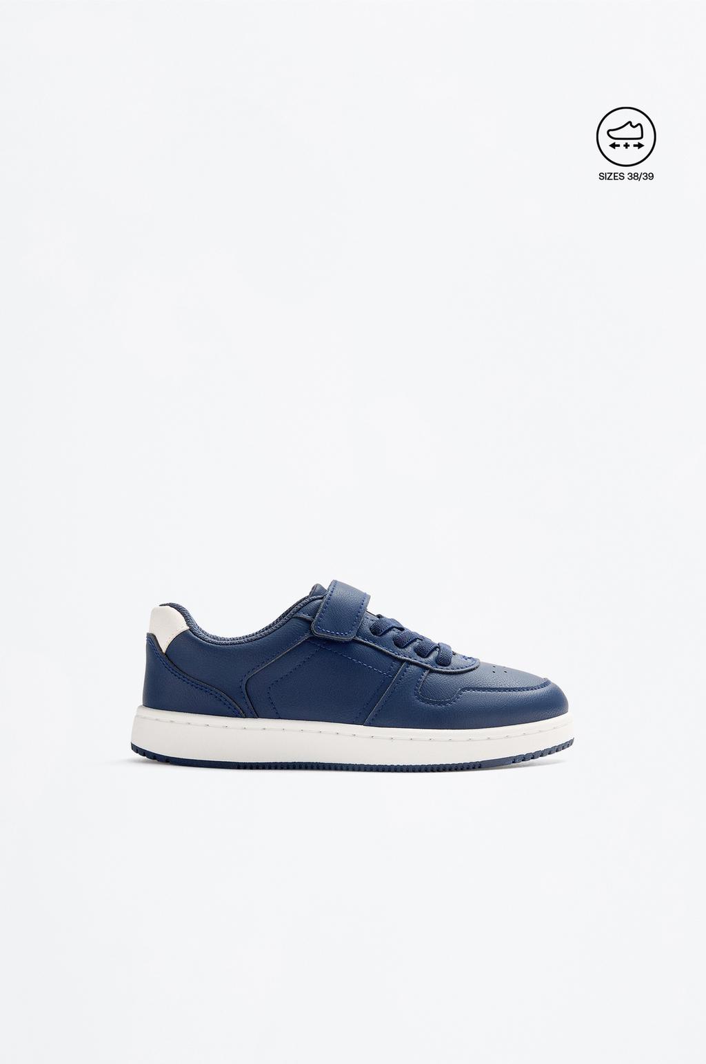 Zapatilla deportiva retro