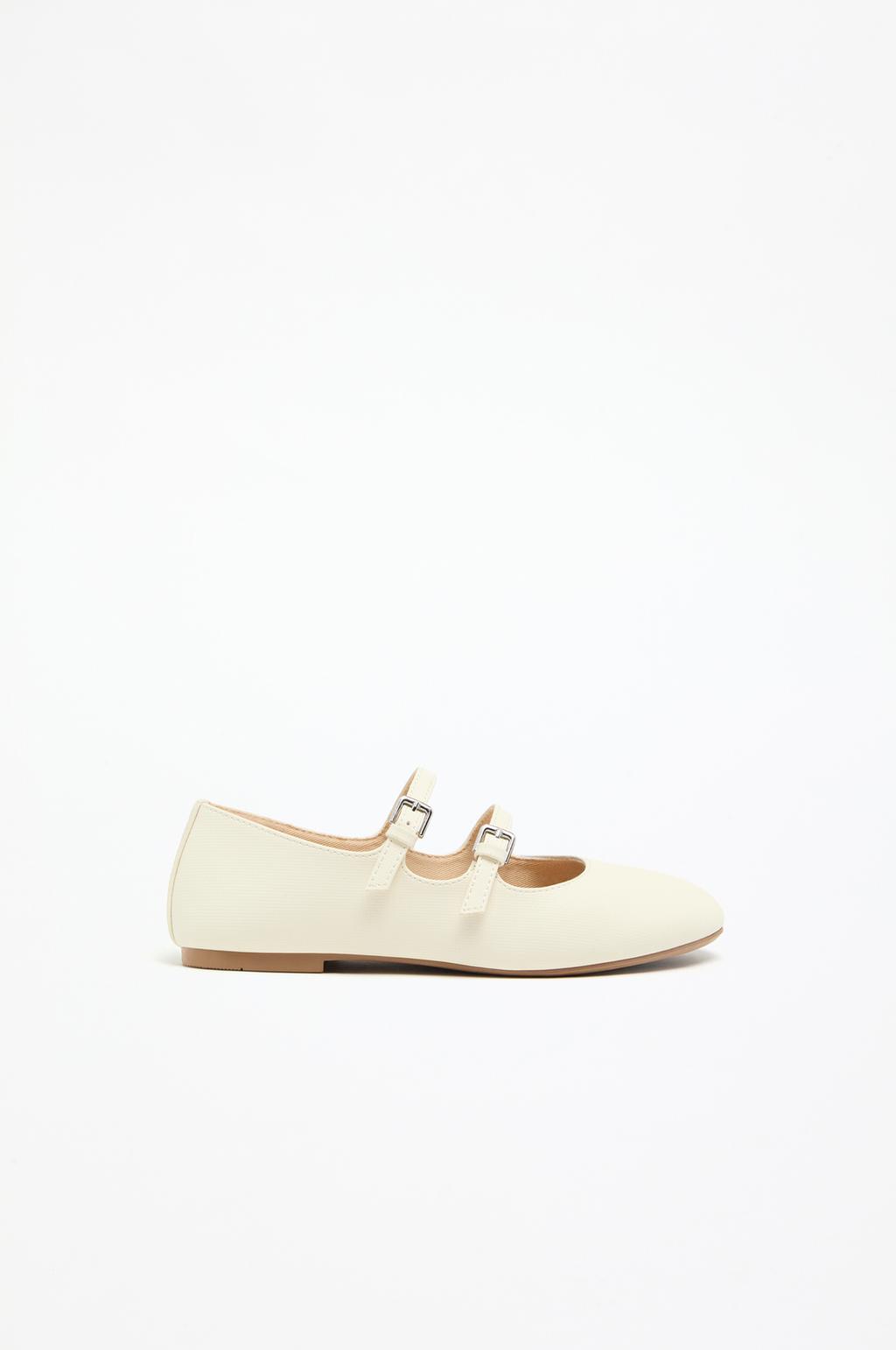 Ballet flats with double buckle