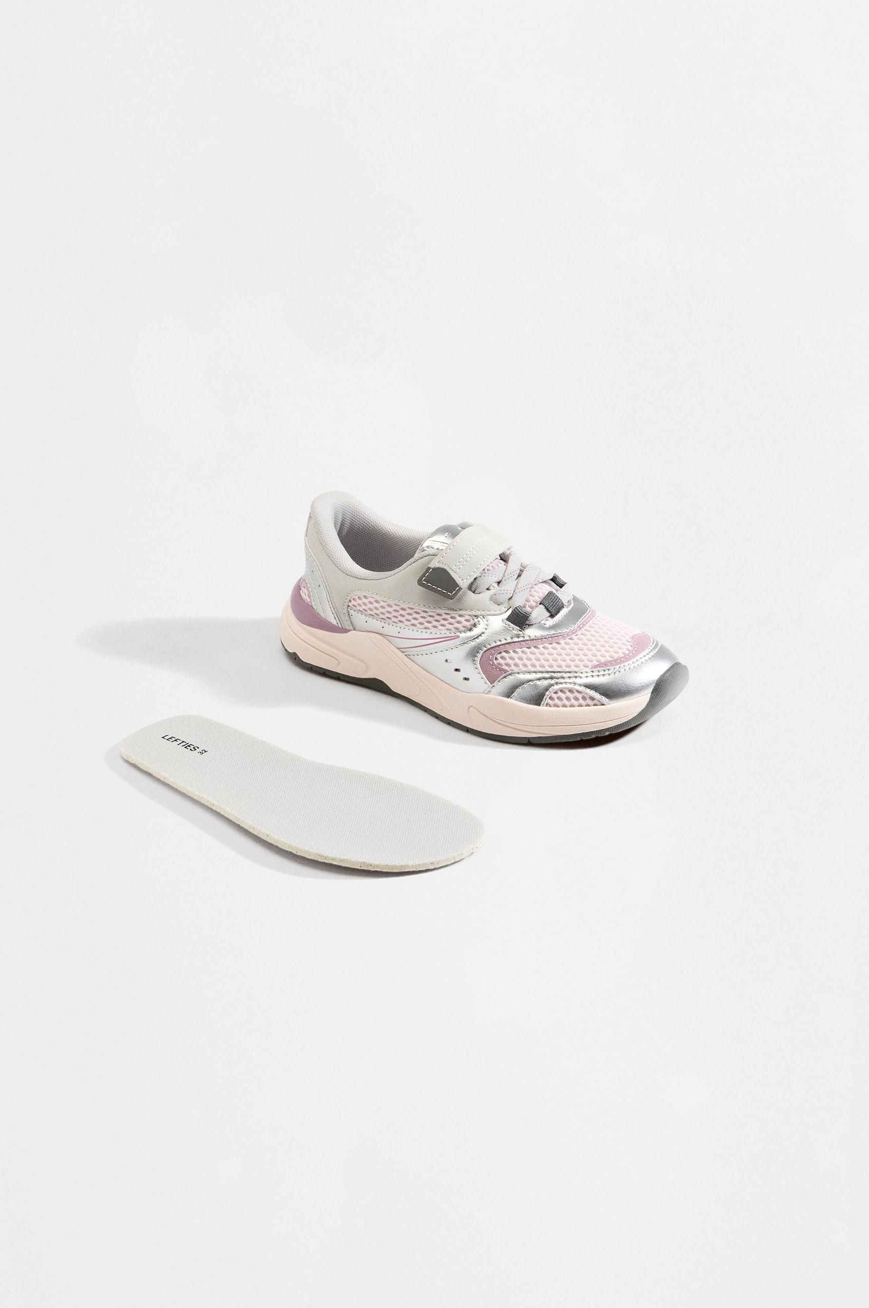 MULTI-PIECE BAREFOOT TRAINERS — SILVER