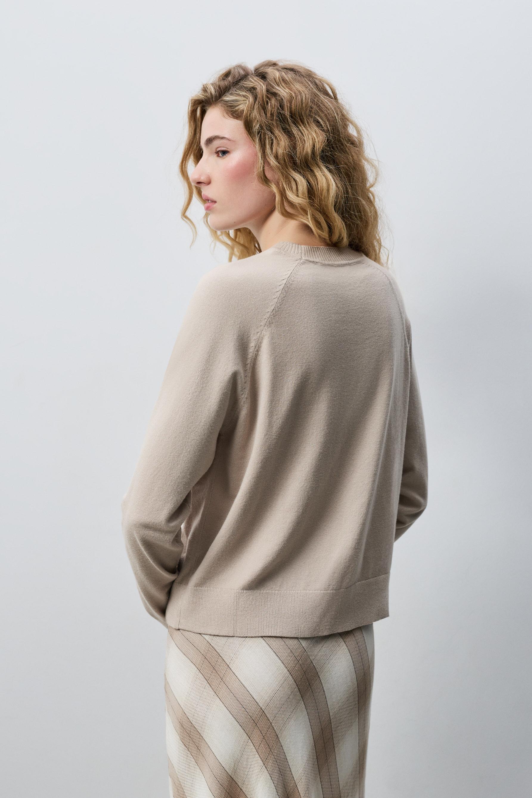 Round neck sweater — SAND MARL