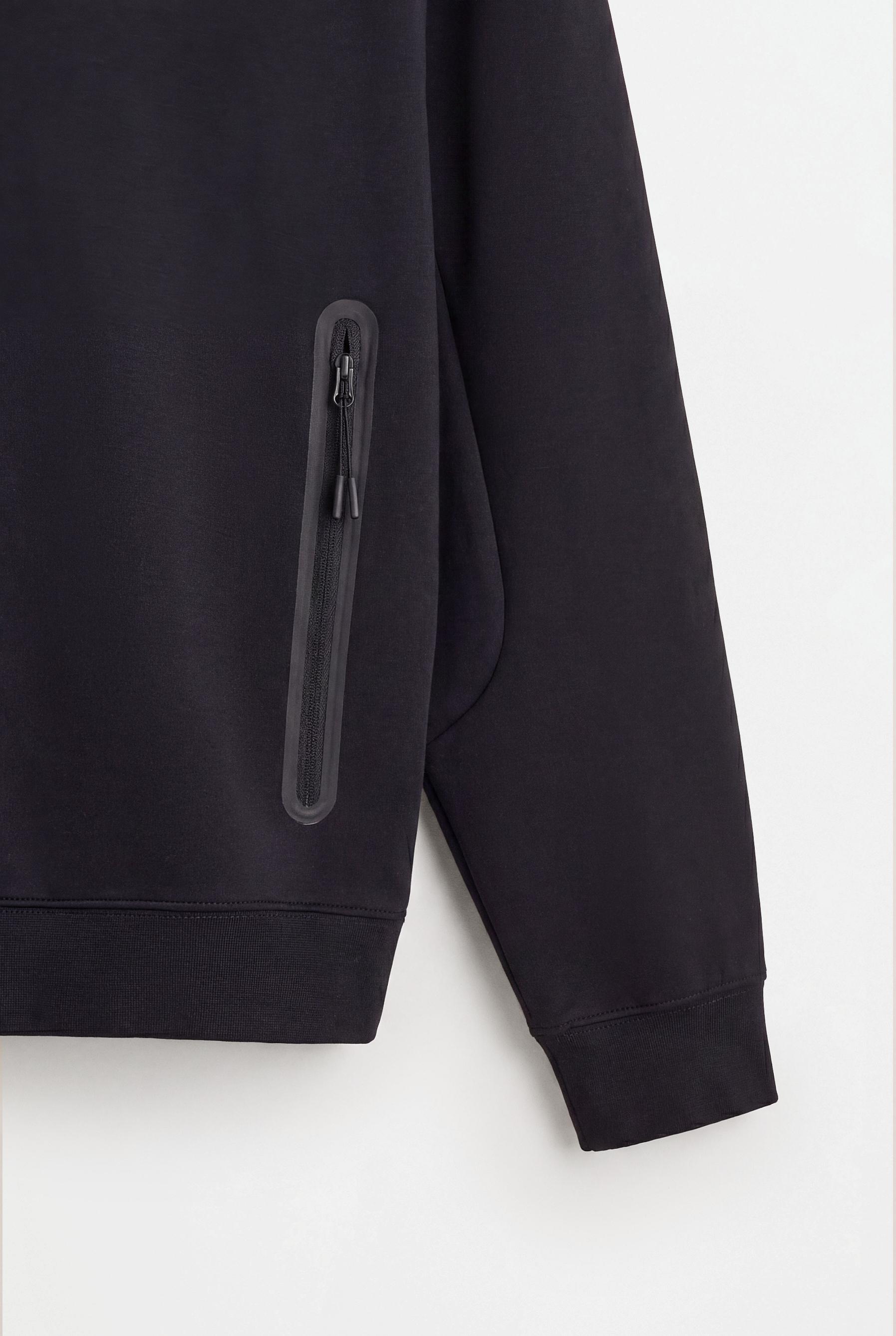 Interlock zip hoodie — BLACK