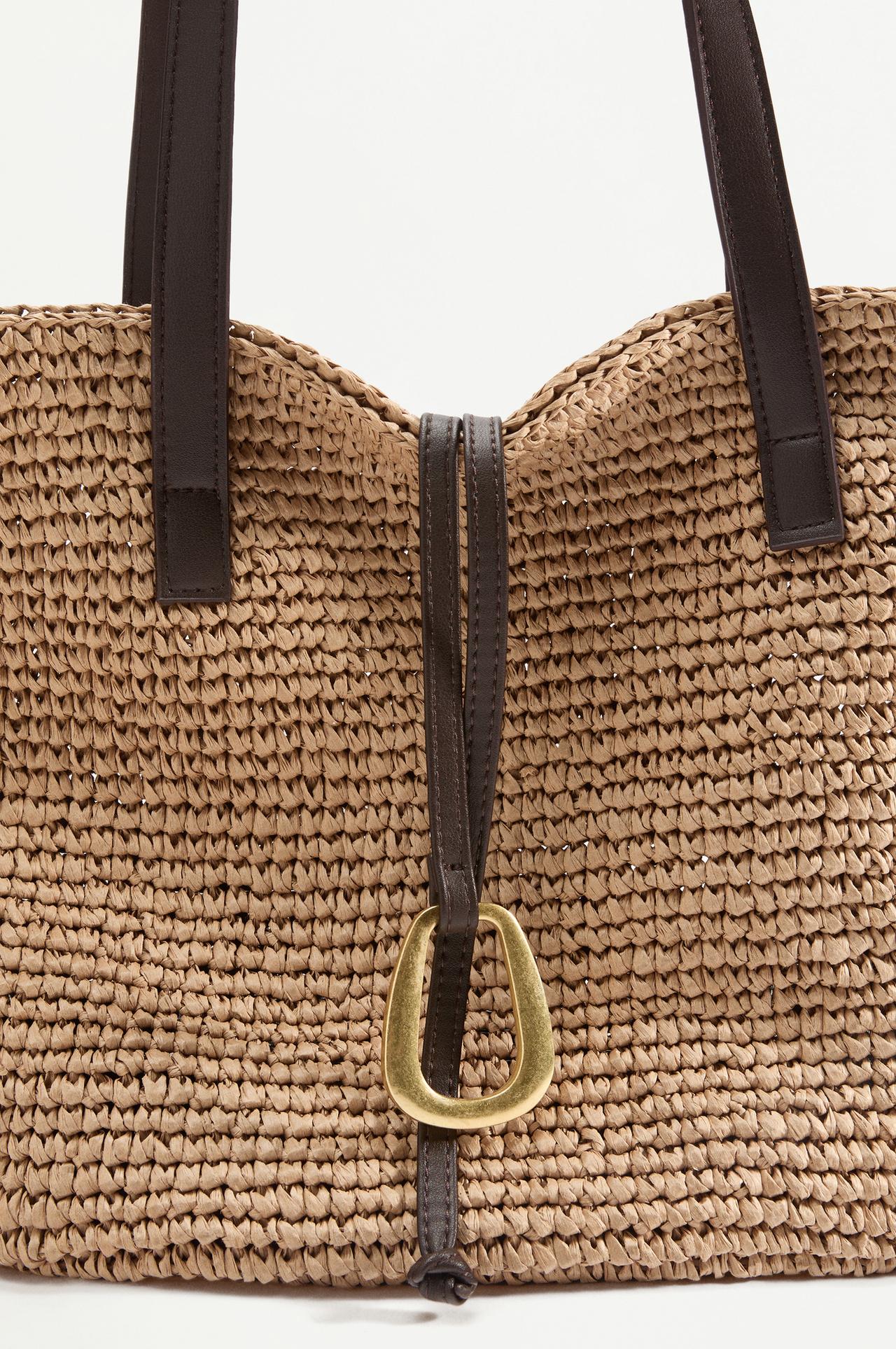 Shopper bag with detail — BEIGE
