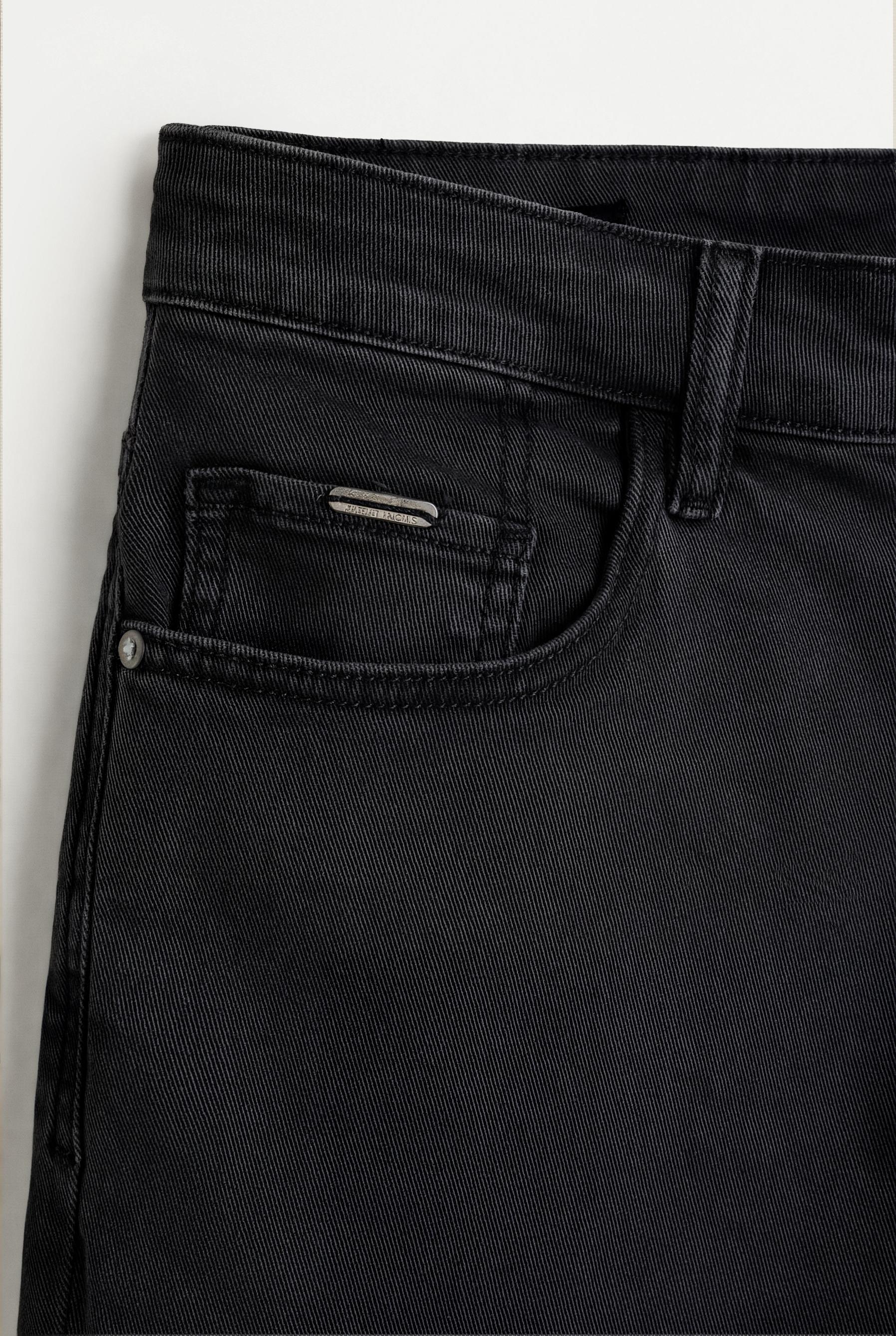 Slim denim Bermuda shorts — BLACK