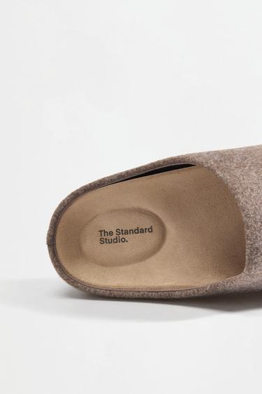 House slippers — BROWN 4